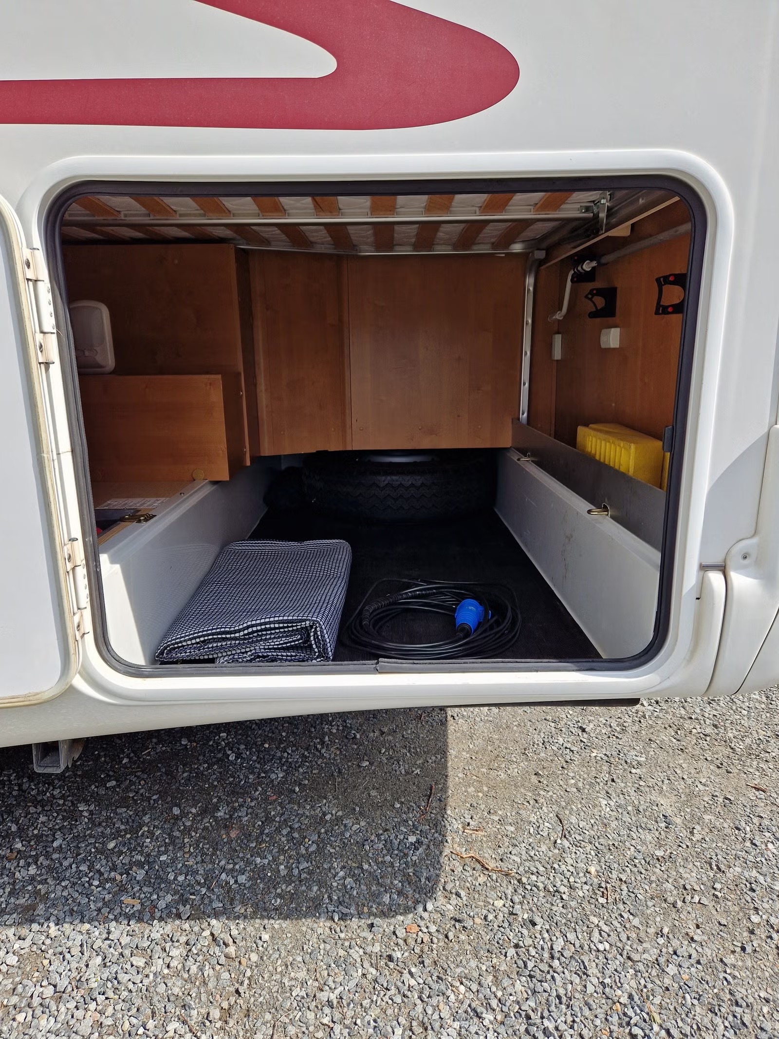 RAPIDO 986 F - Image 18