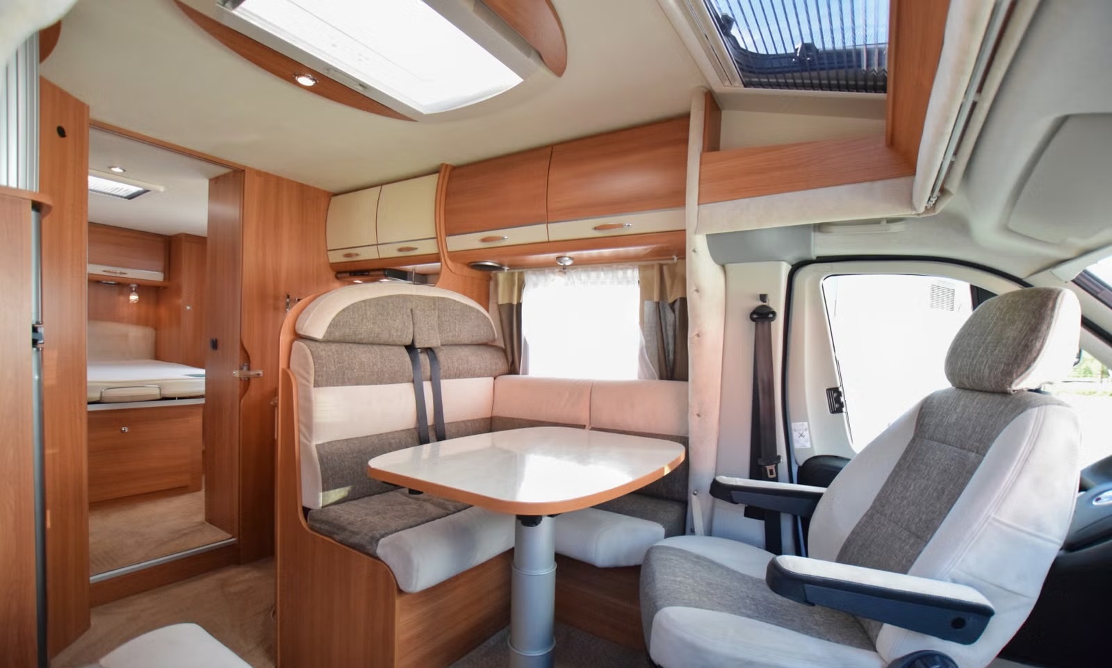 RAPIDO 691 FF - Image 14