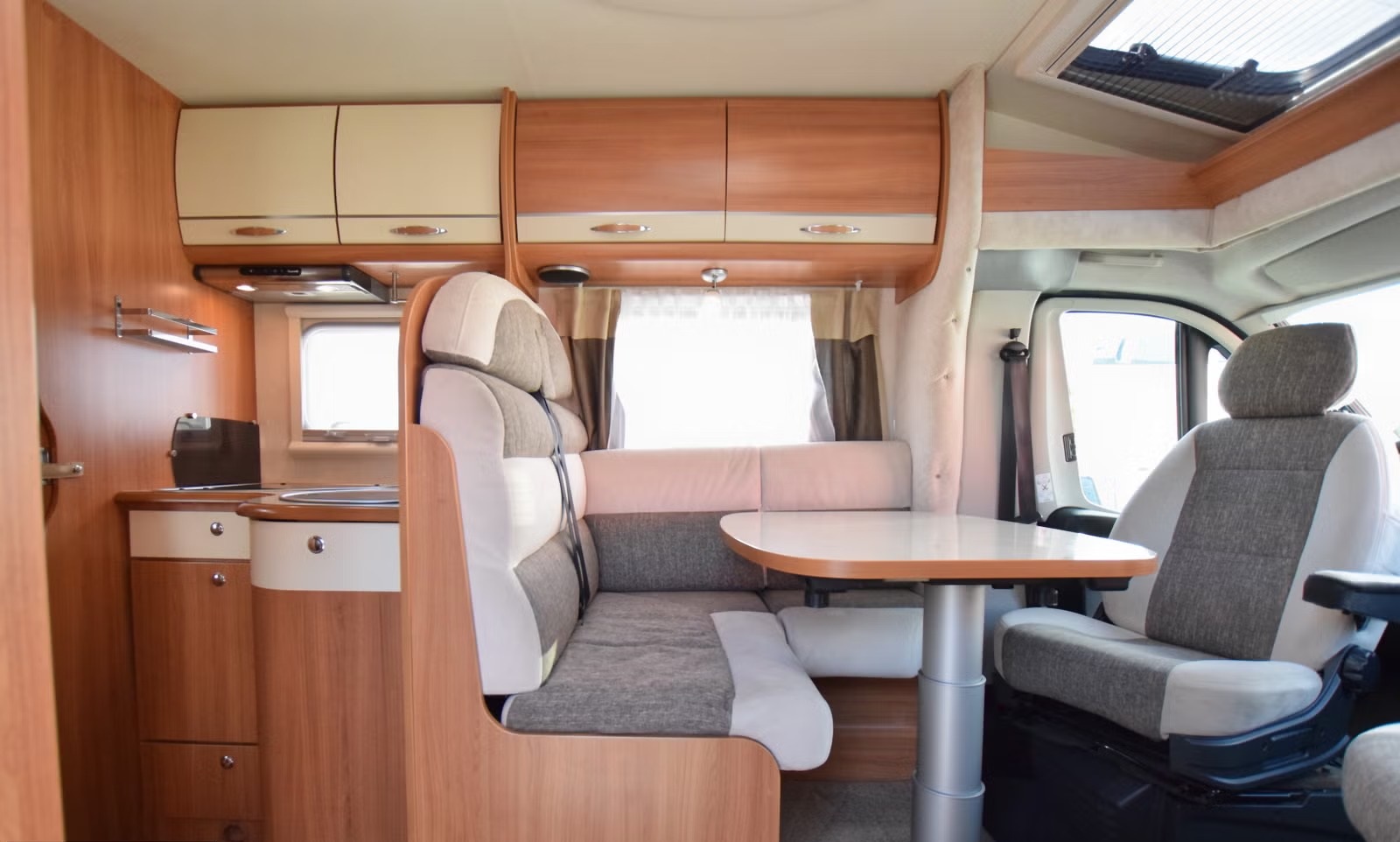 RAPIDO 691 FF - Image 15