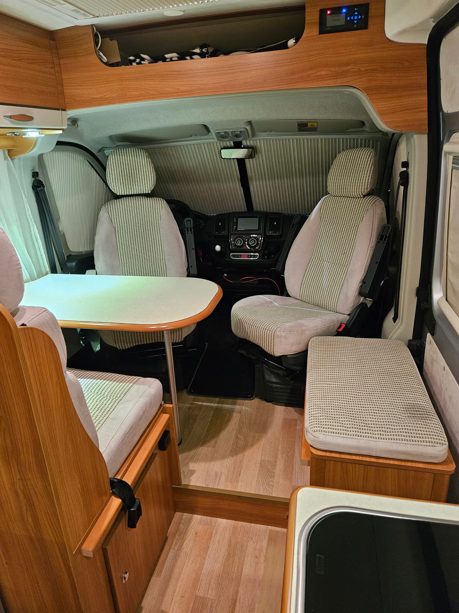 RAPIDO FOURGON VAN V 56 - Image 5