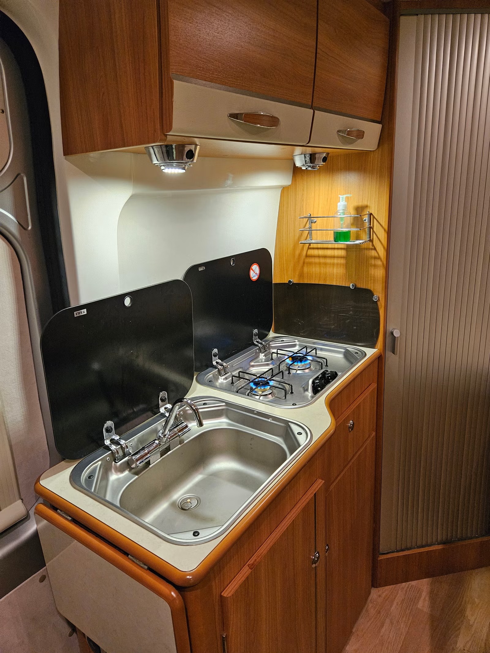 RAPIDO FOURGON VAN V 56 - Image 16