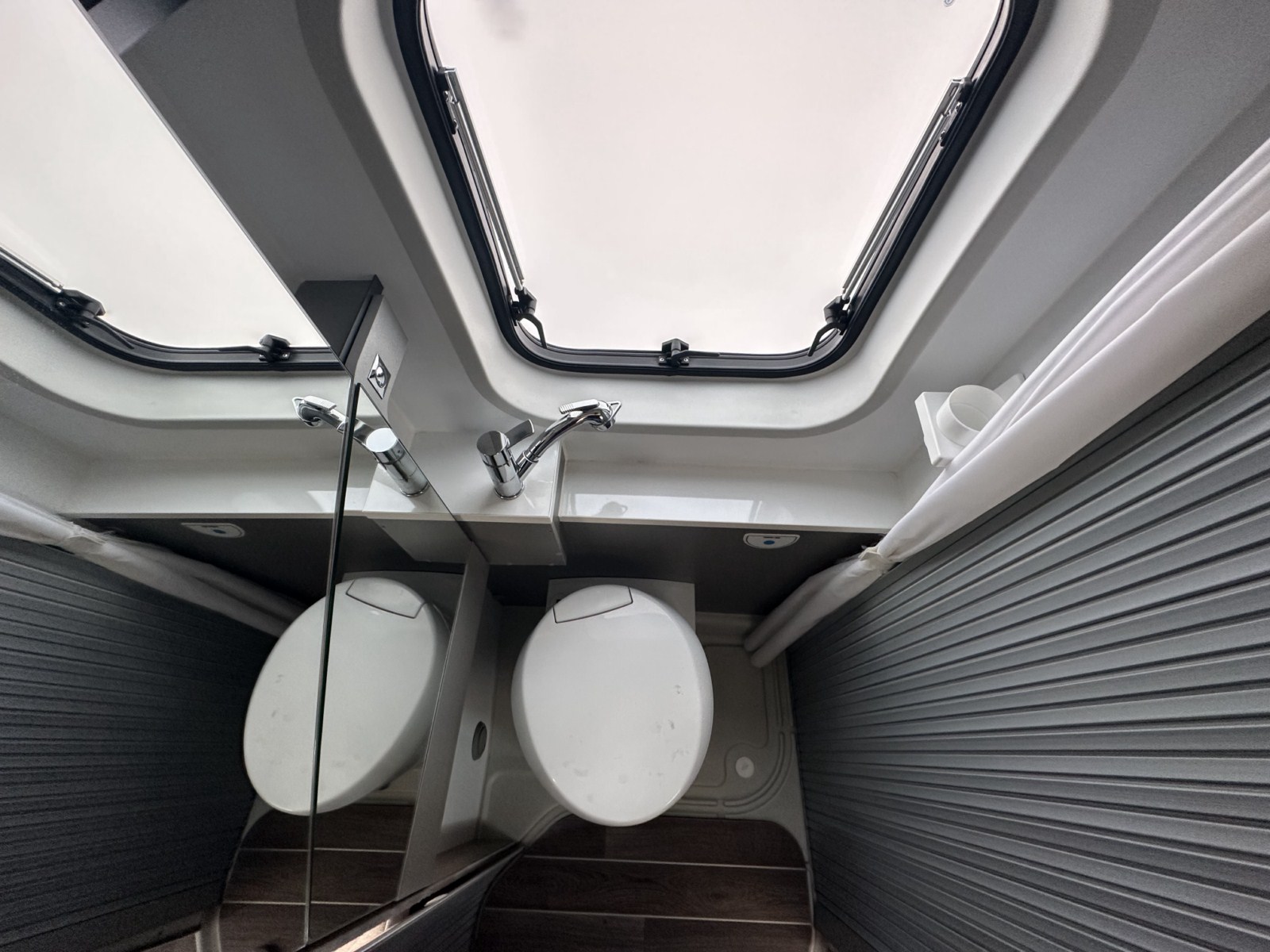 ADRIA TWIN 600 SPT FAMILY 04 COUCHAGES - Image 18