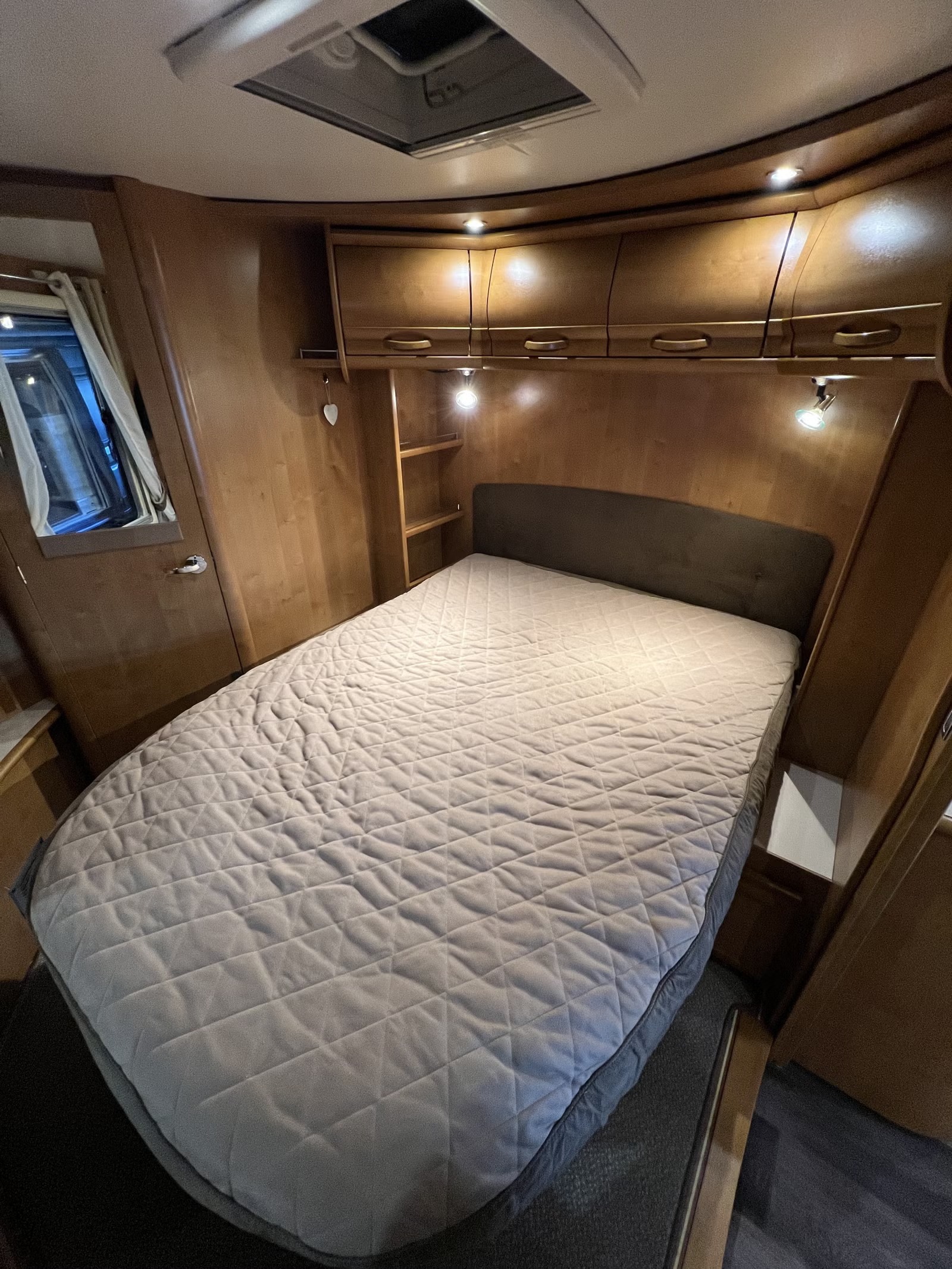 RAPIDO 7095DF - Image 20