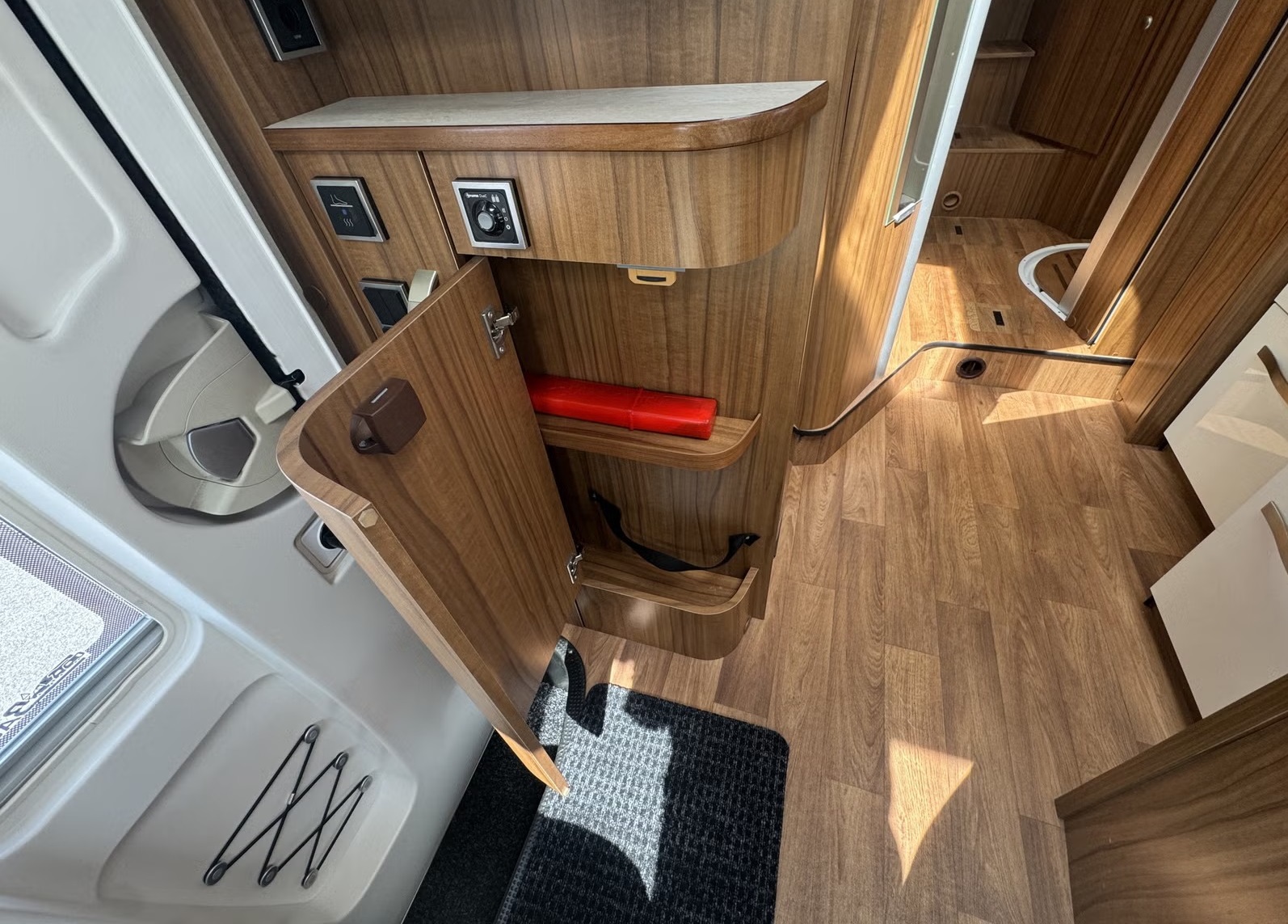 HYMER ML-T 620 - Image 14