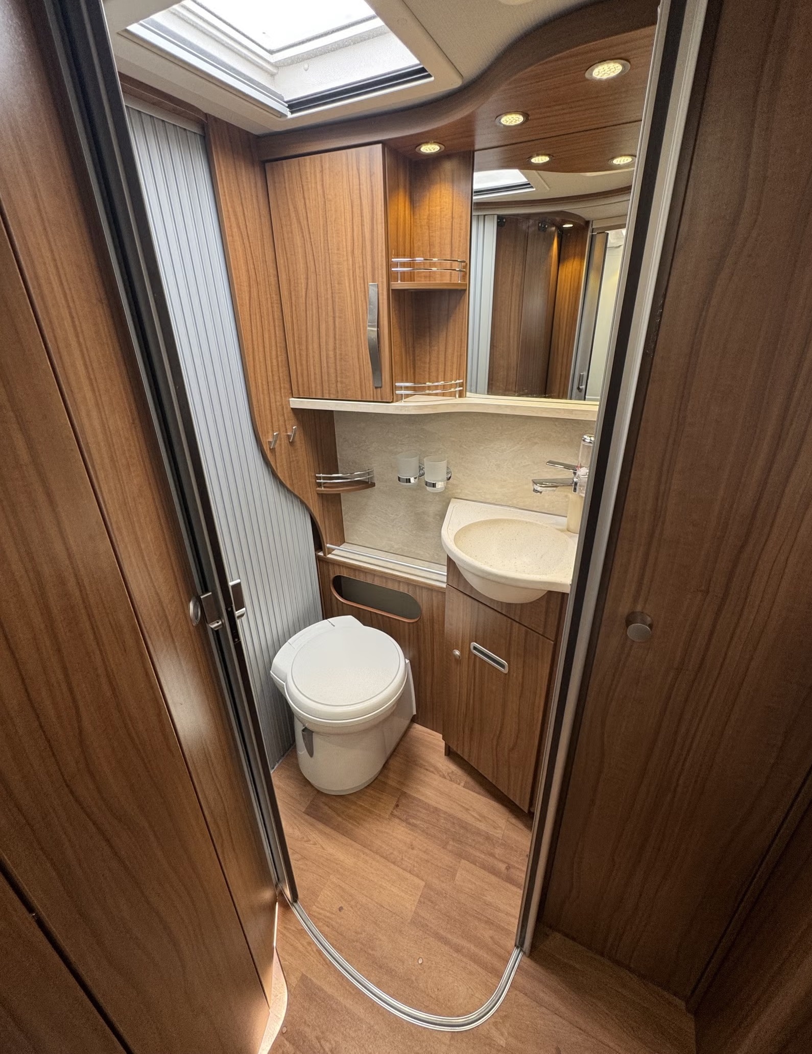 HYMER ML-T 620 - Image 16