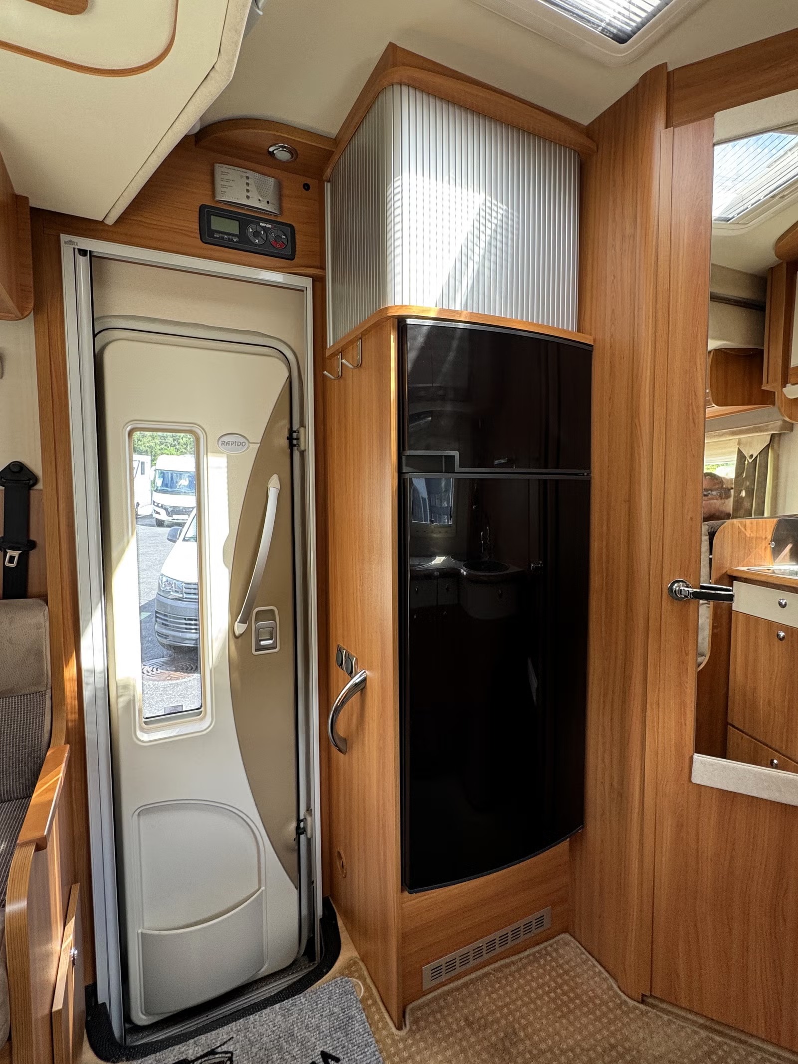 RAPIDO 700FF - Image 11