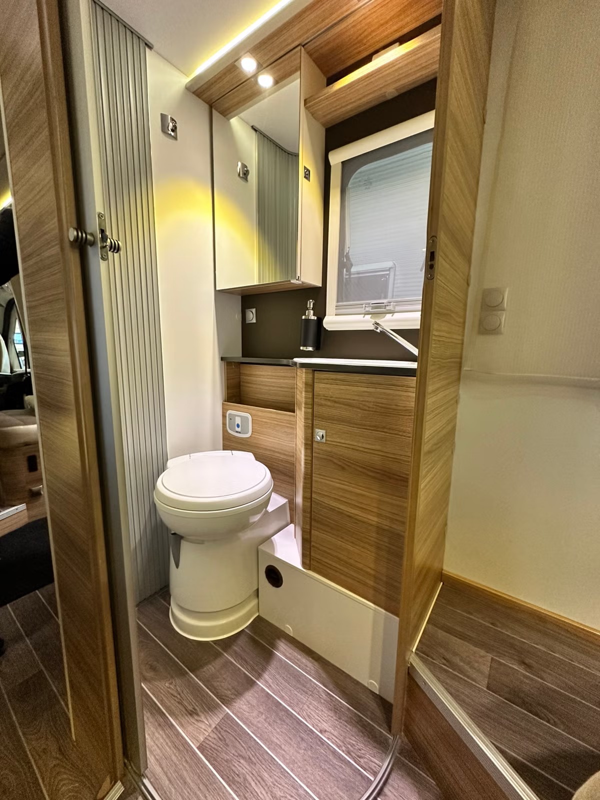 ADRIA MATRIX PLATINIUM 670 SC - Image 15