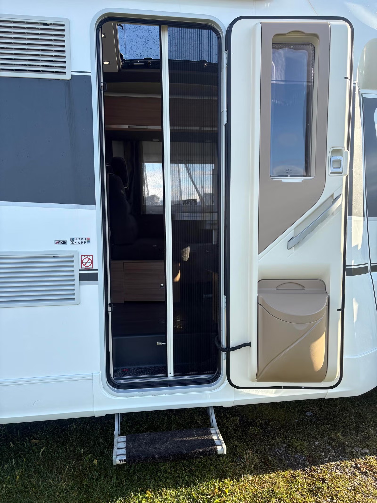 ADRIA CORAL 670 SLT SUPREME EDITION - Image 7