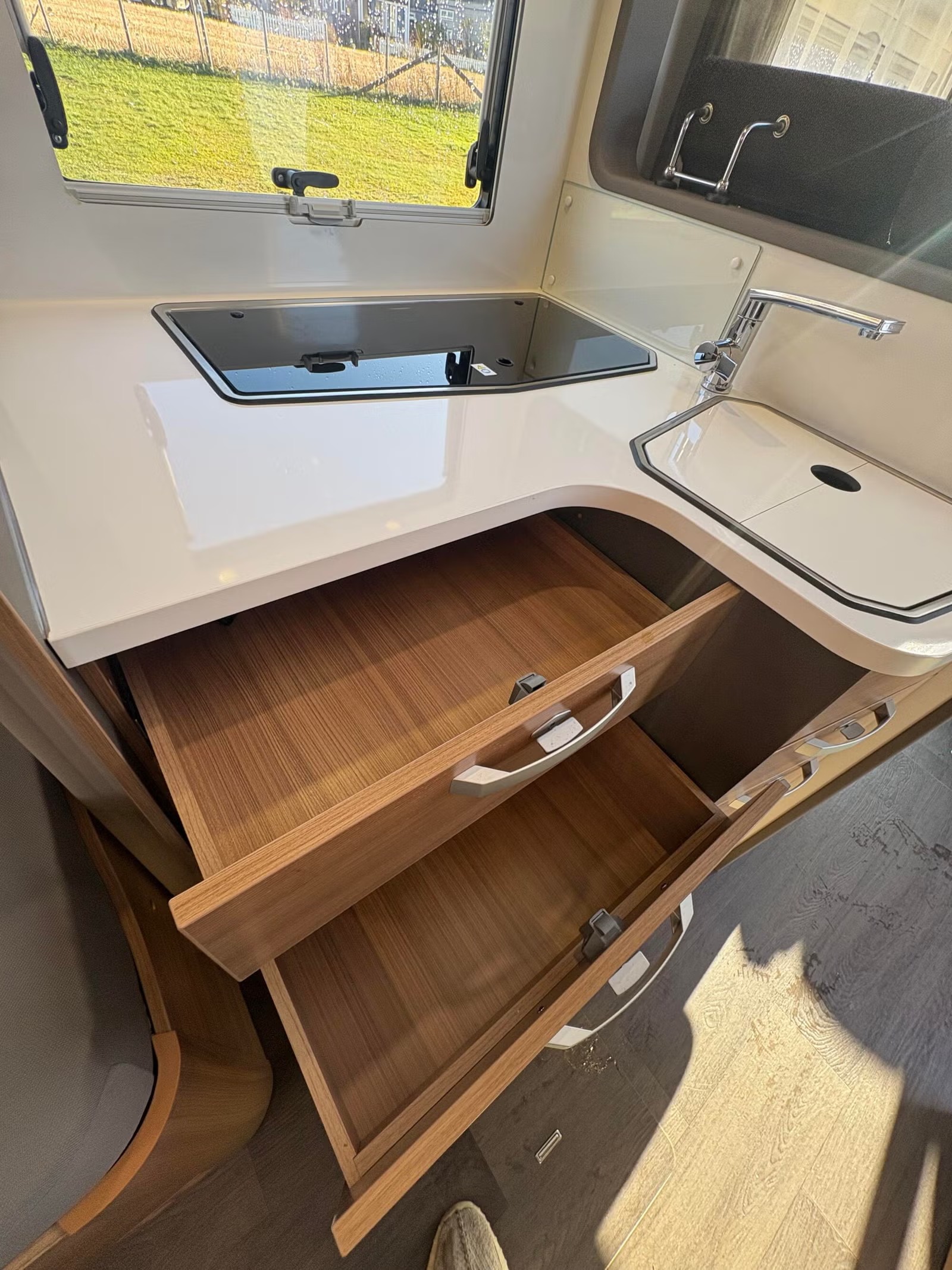 ADRIA CORAL 670 SLT SUPREME EDITION - Image 14