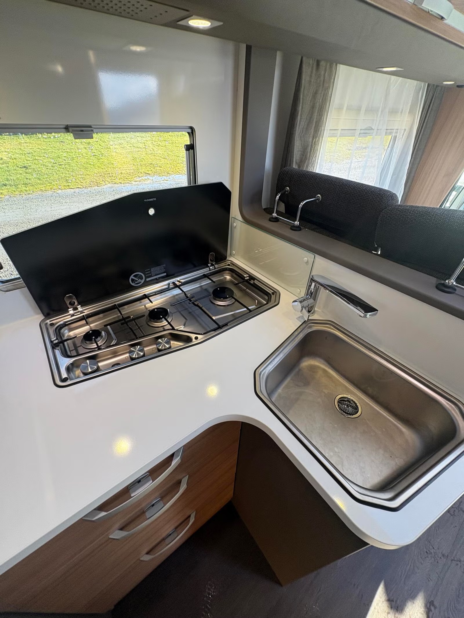 ADRIA CORAL 670 SLT SUPREME EDITION - Image 15