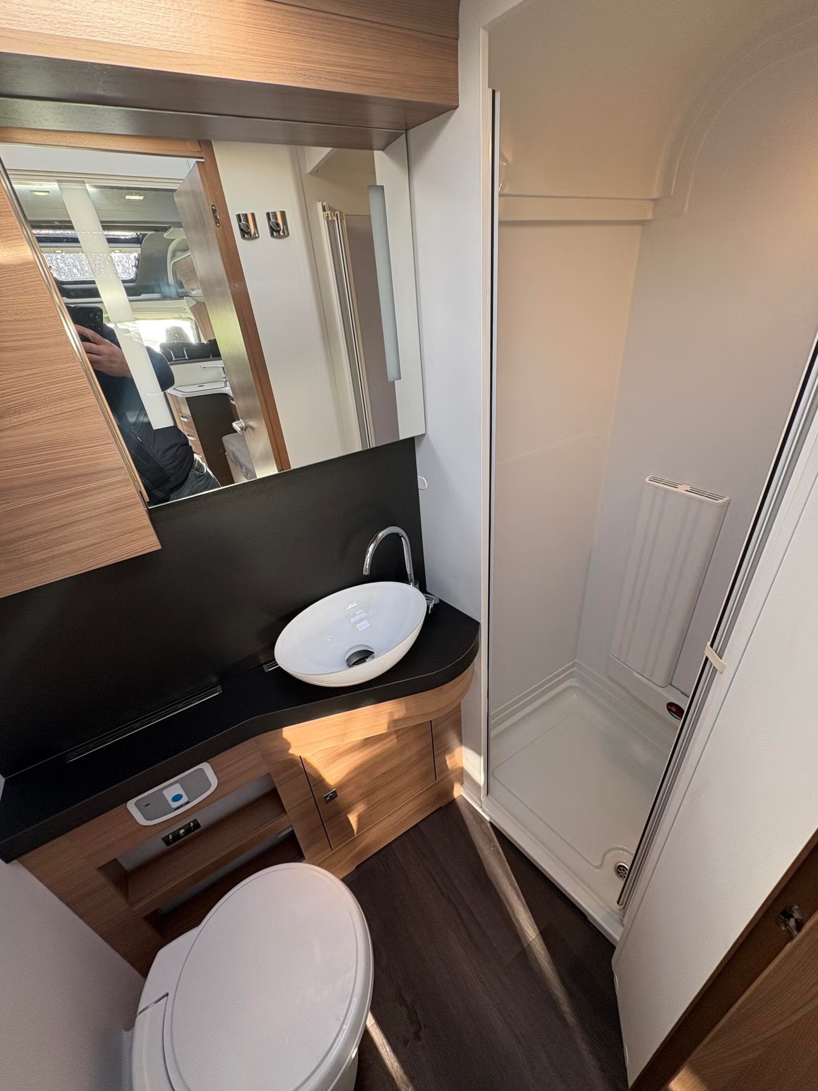 ADRIA CORAL 670 SLT SUPREME EDITION - Image 18