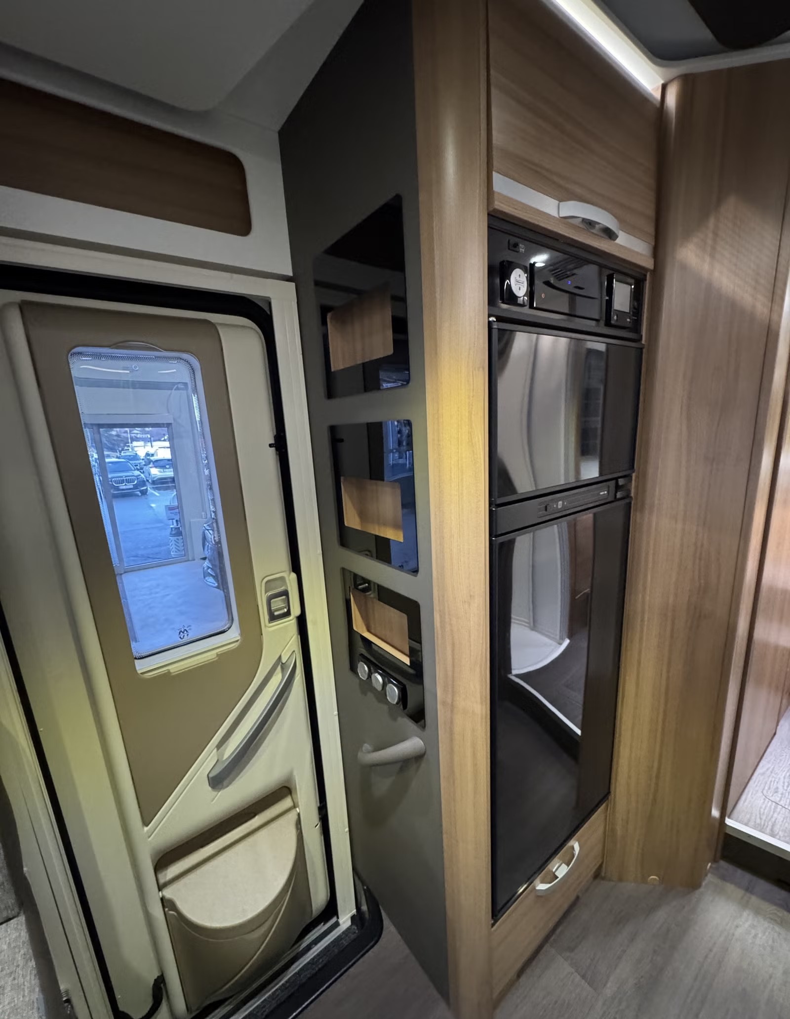 ADRIA MATRIX M 670SL SUPREME - Image 10