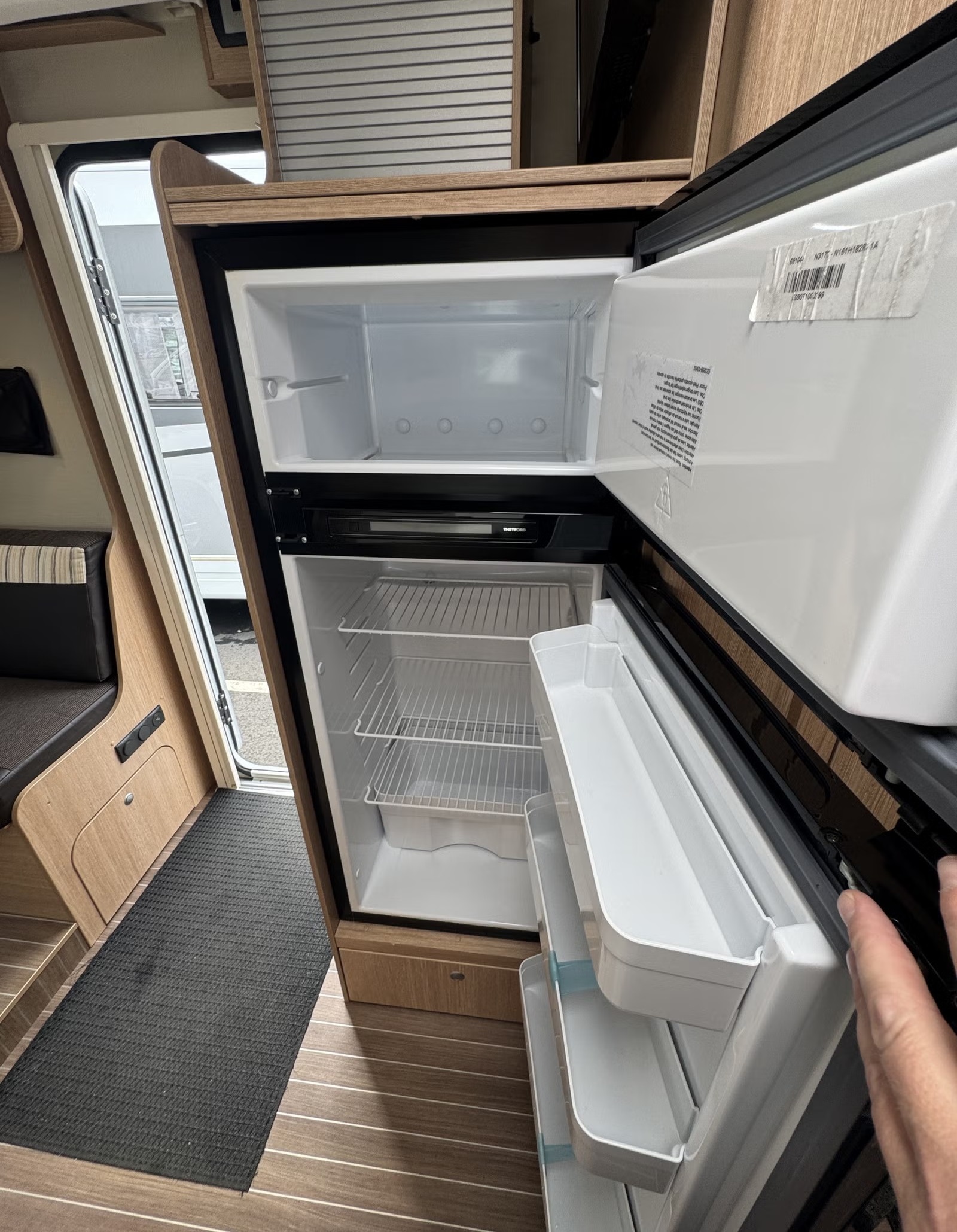 SUNLIGHT T69L - Image 13