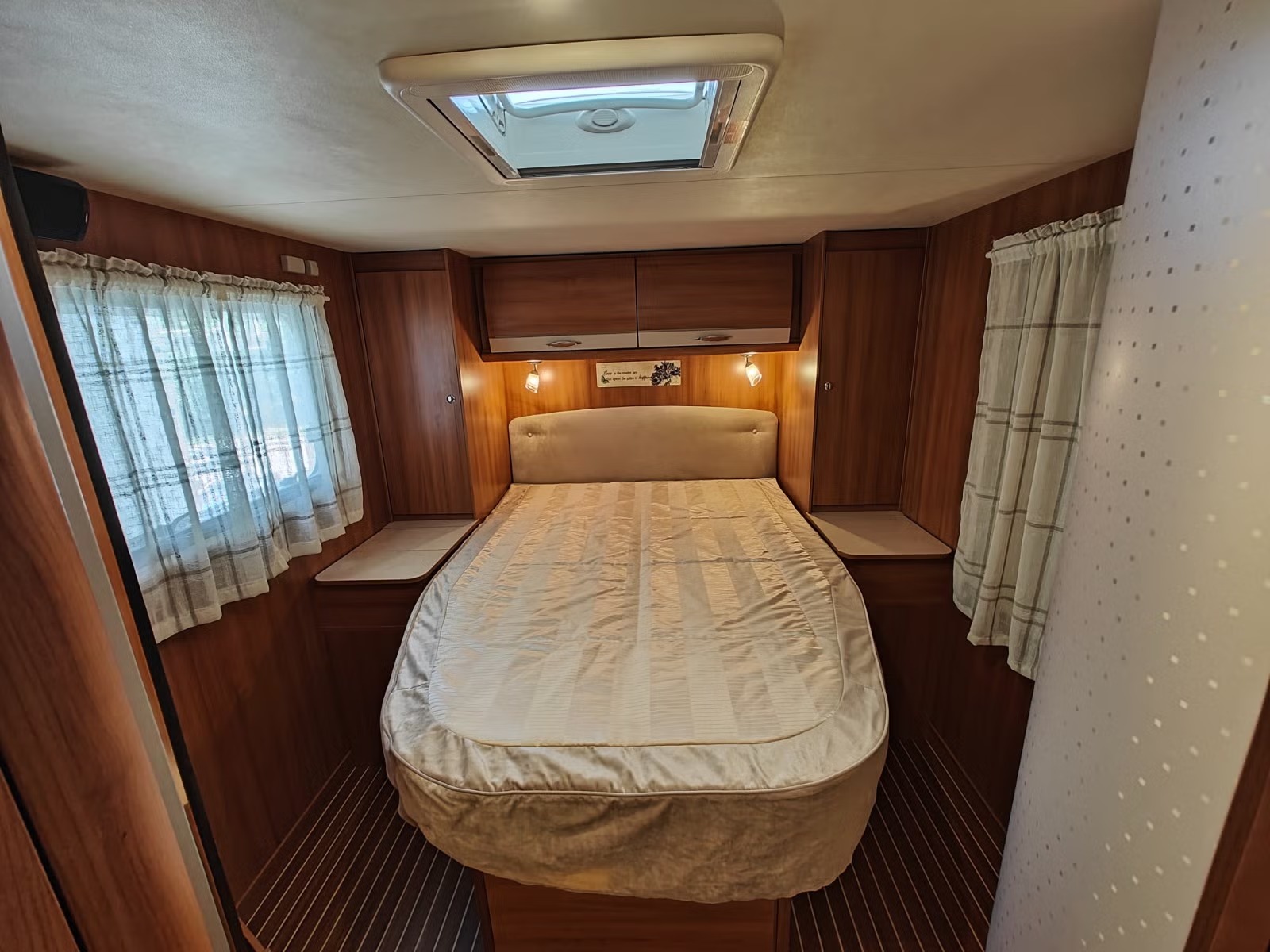 RAPIDO 250 - Image 16