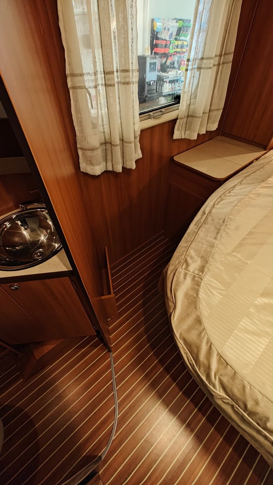 RAPIDO 250 - Image 17