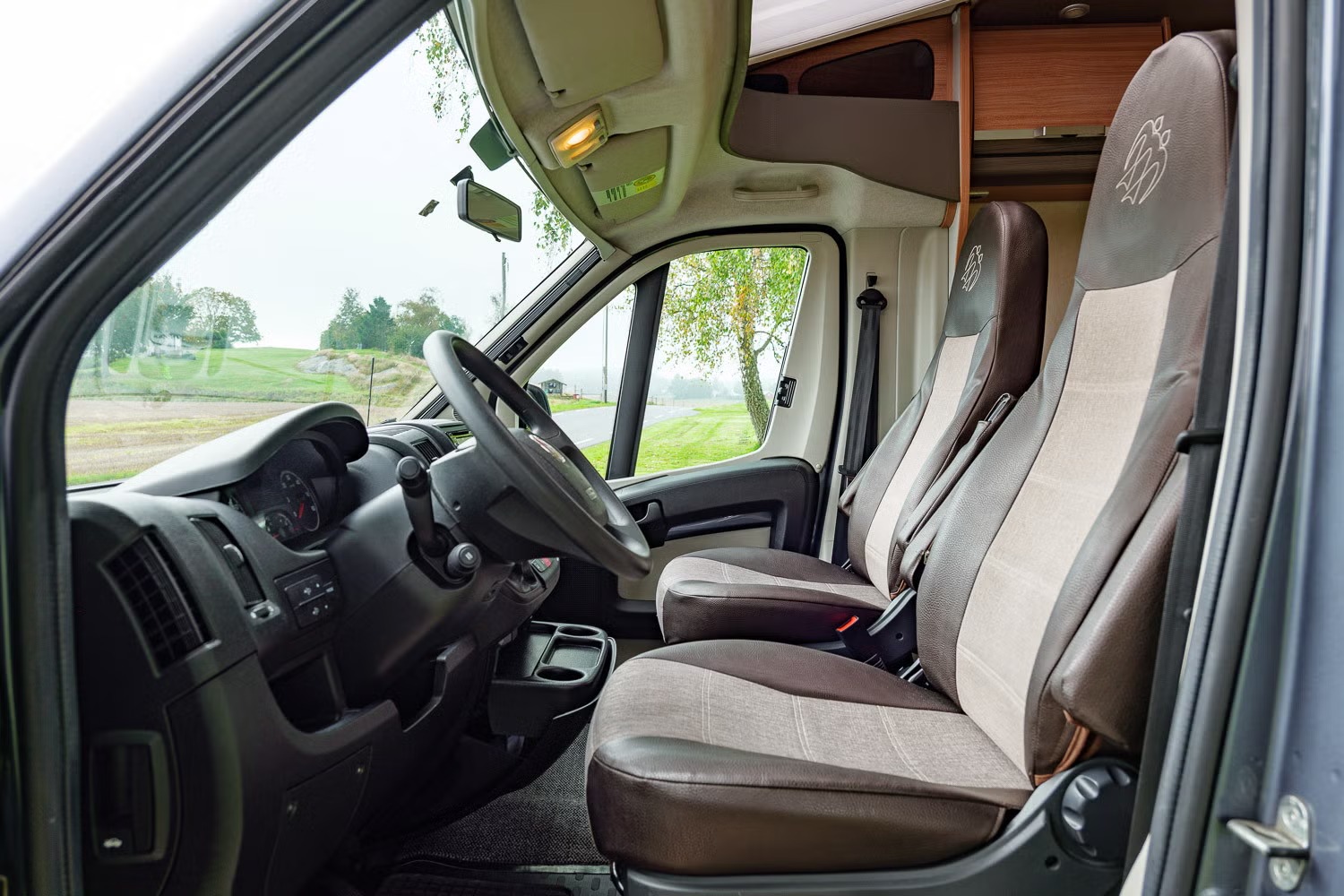 KNAUS SKY TI 700 MX - Image 8