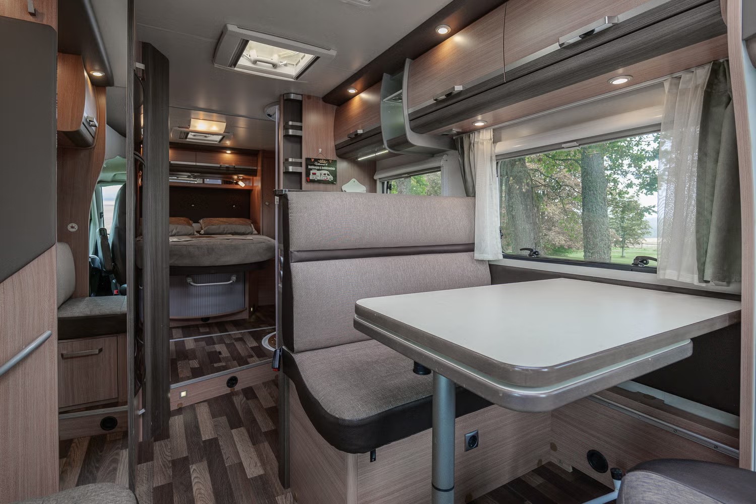 KNAUS SKY TI 700 MX - Image 11