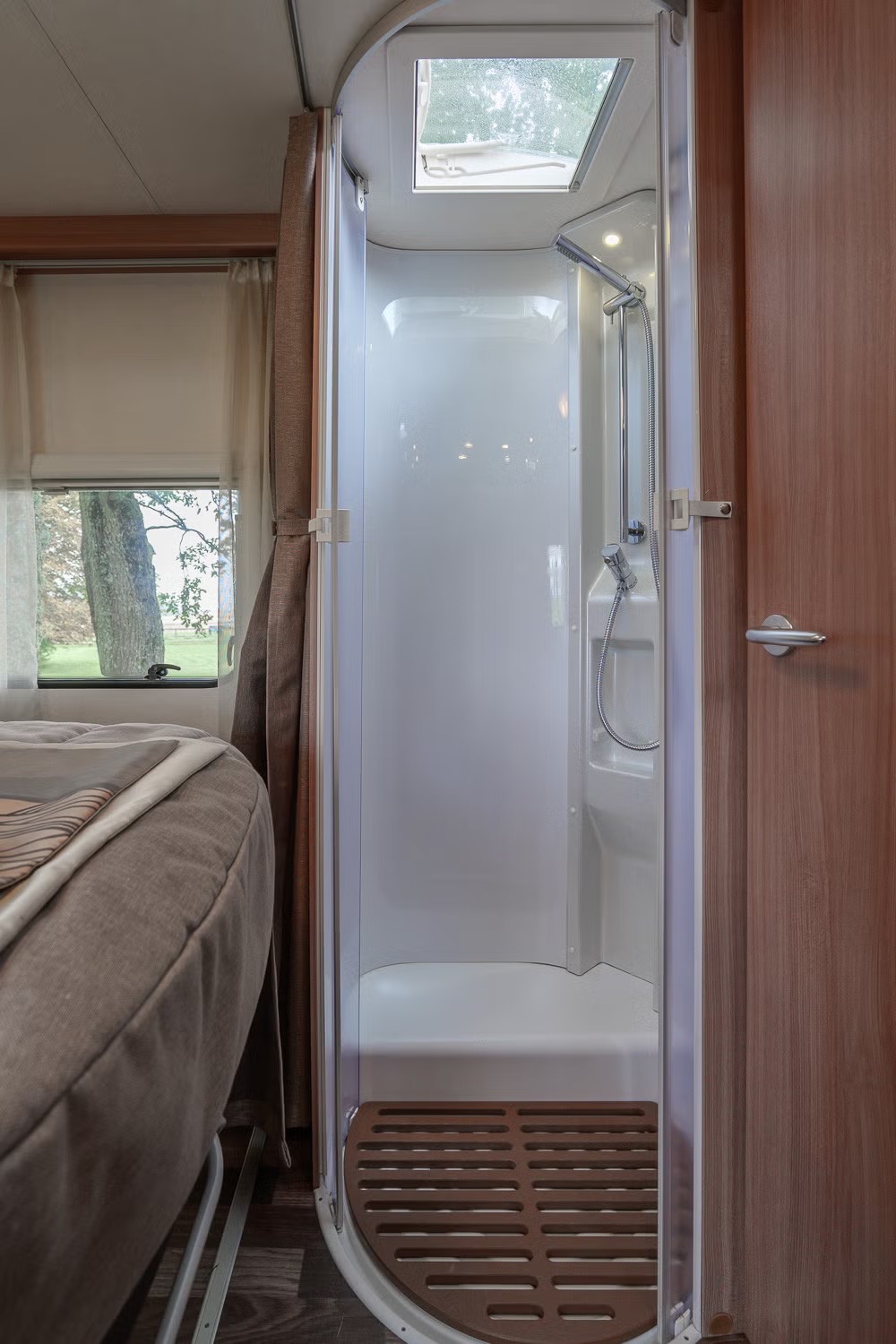 KNAUS SKY TI 700 MX - Image 16