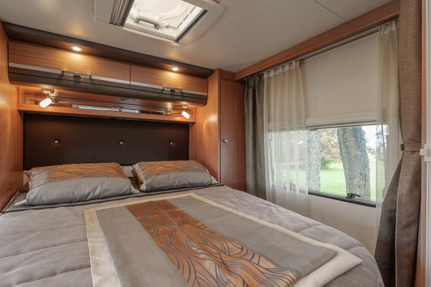 KNAUS SKY TI 700 MX - Image 18