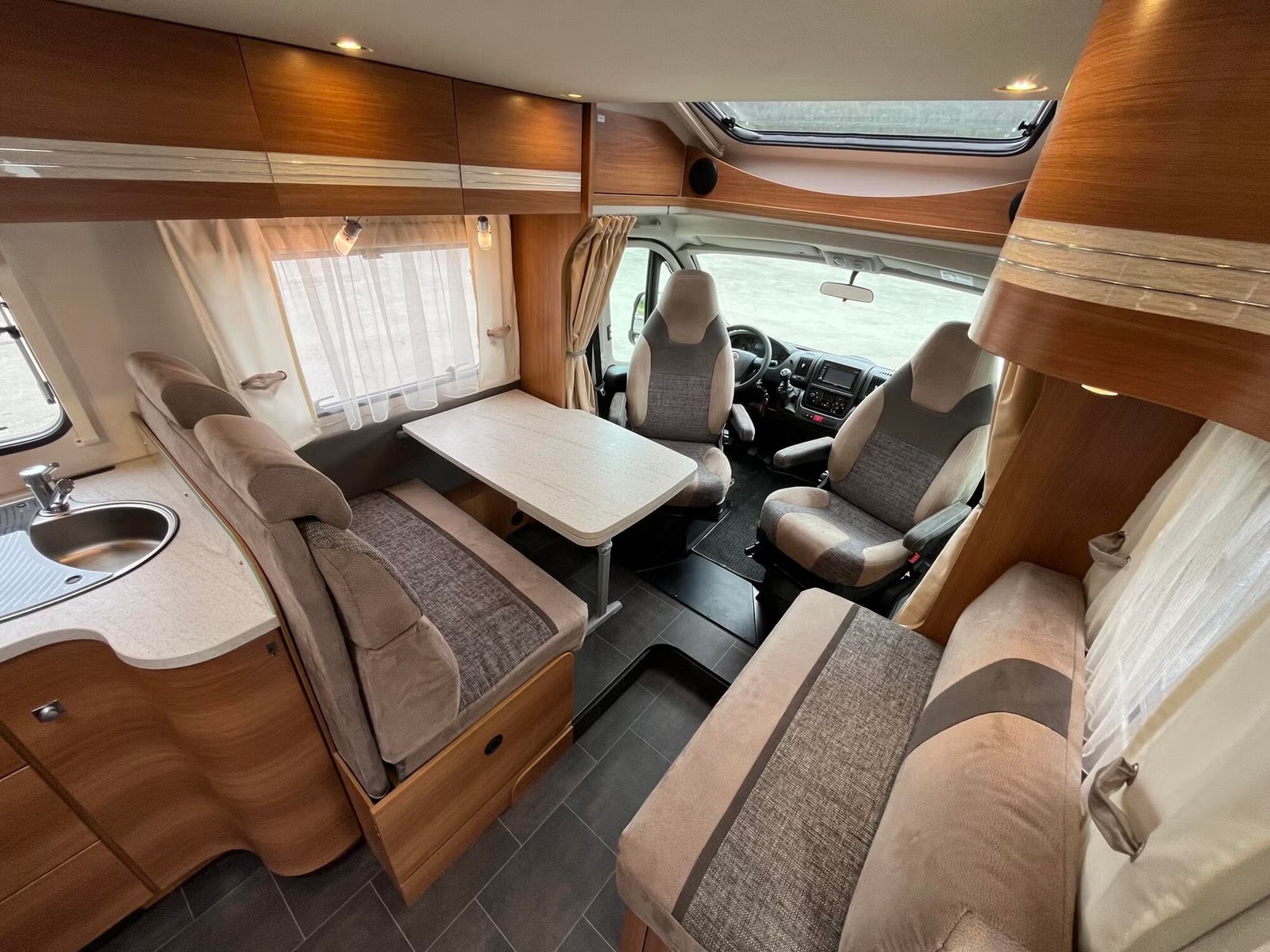 DETHLEFFS MAGIC EDITION T 7151 - Image 7