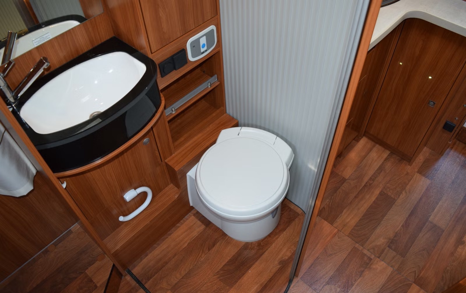 DETHLEFFS MAGIC EDITION T 7151 - Image 14