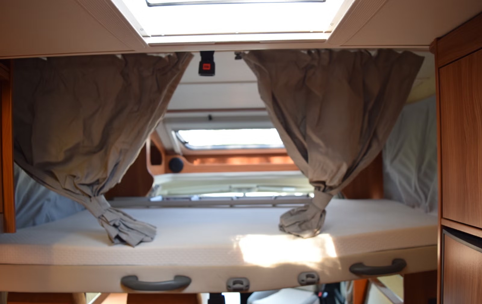 DETHLEFFS MAGIC EDITION T 7151 - Image 17