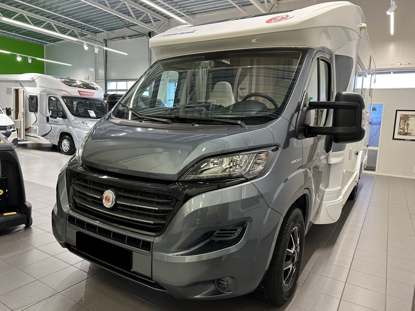 EURA MOBIL PROFILA T 695 EB - Image 2