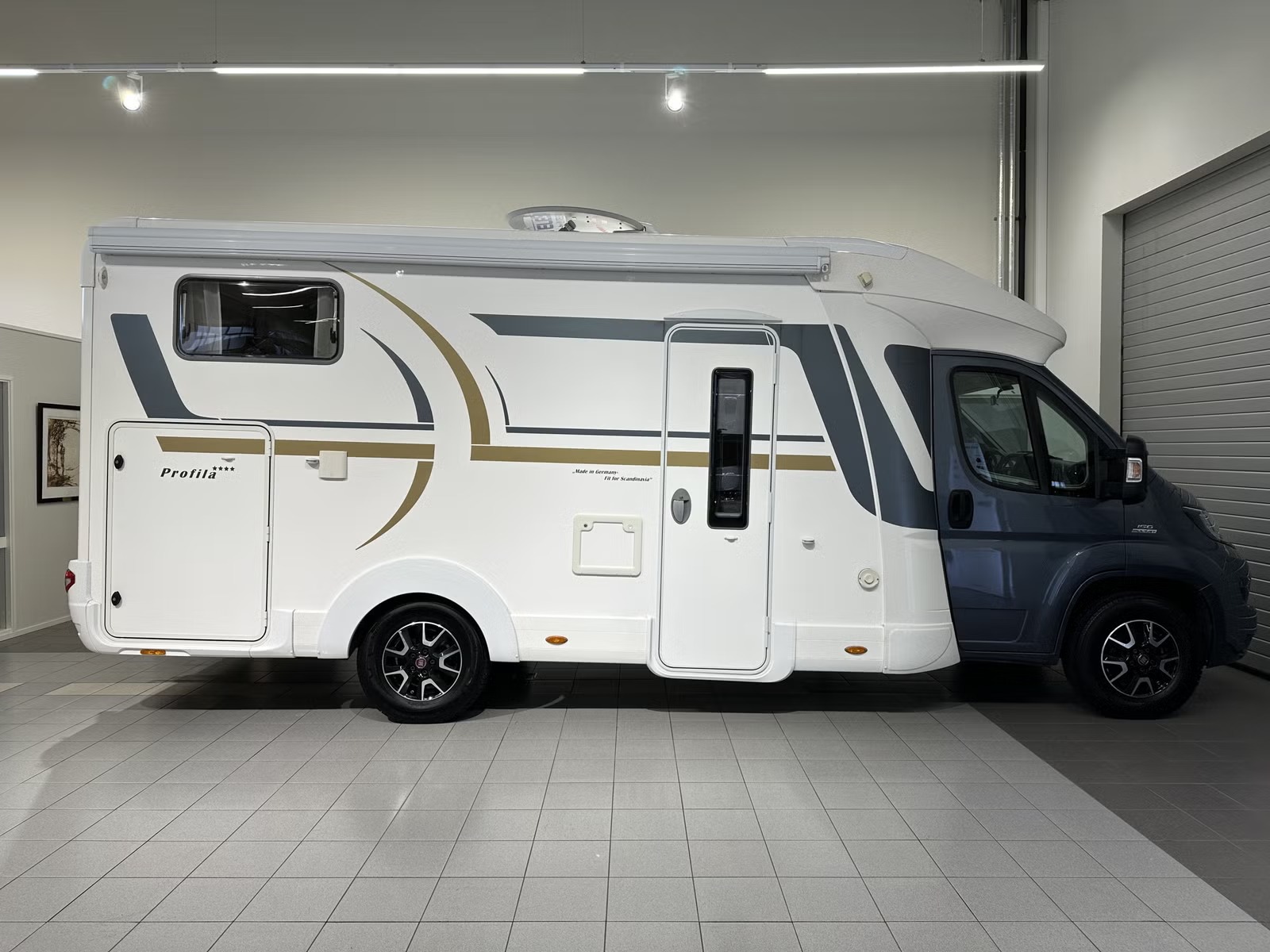 EURA MOBIL PROFILA T 695 EB - Image 5