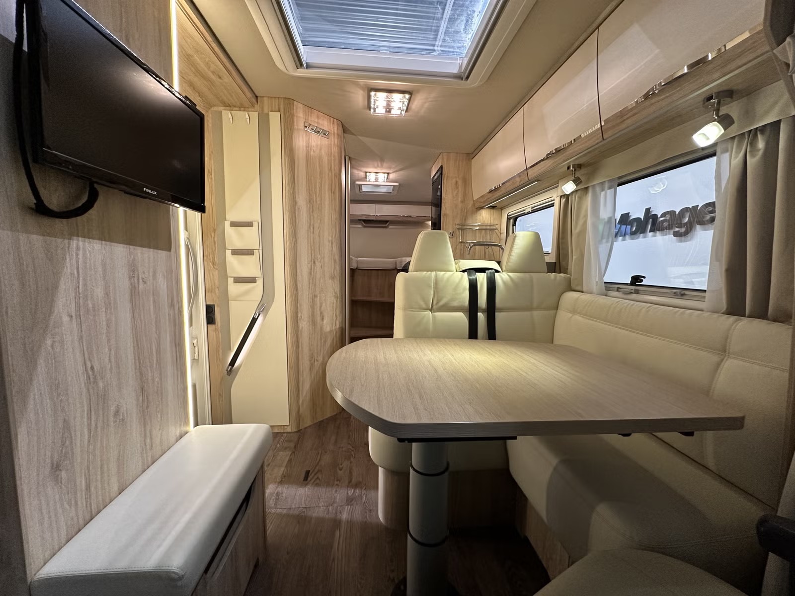 EURA MOBIL PROFILA T 695 EB - Image 11