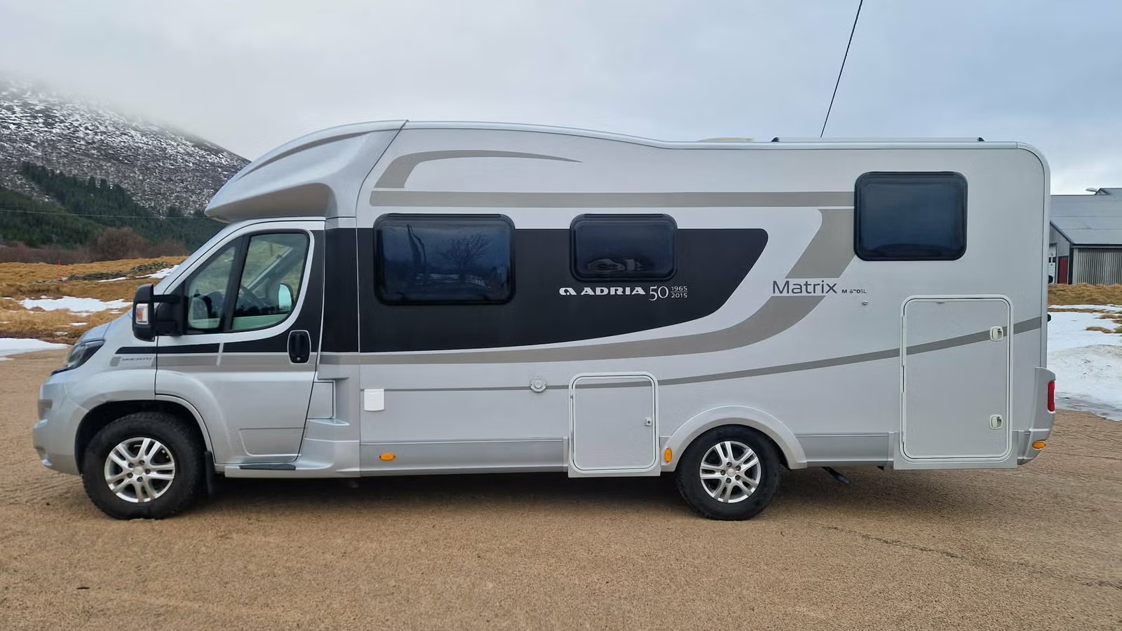 ADRIA MATRIX 670 SL 50 Y - Image 3