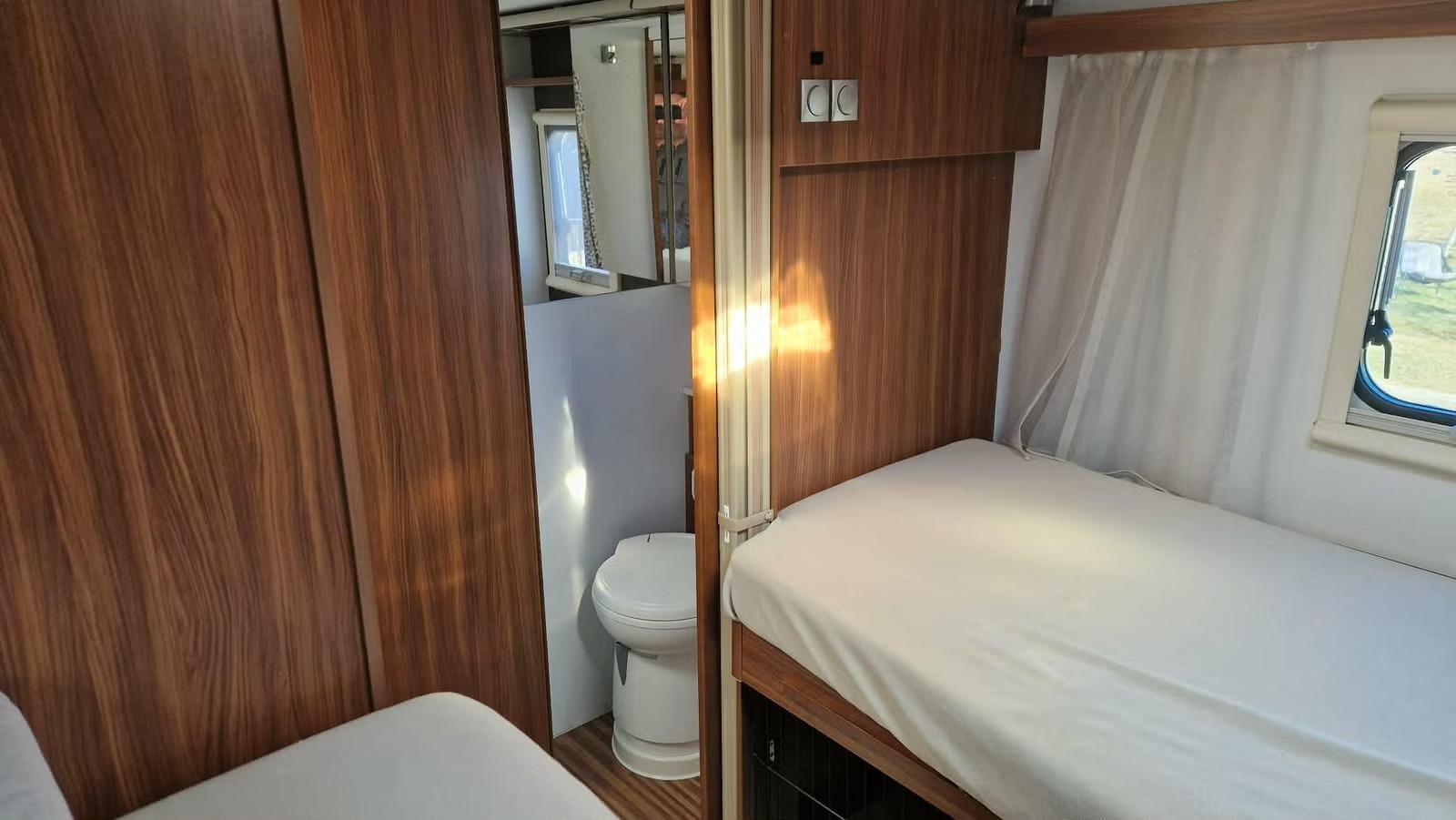 ADRIA MATRIX 670 SL 50 Y - Image 14