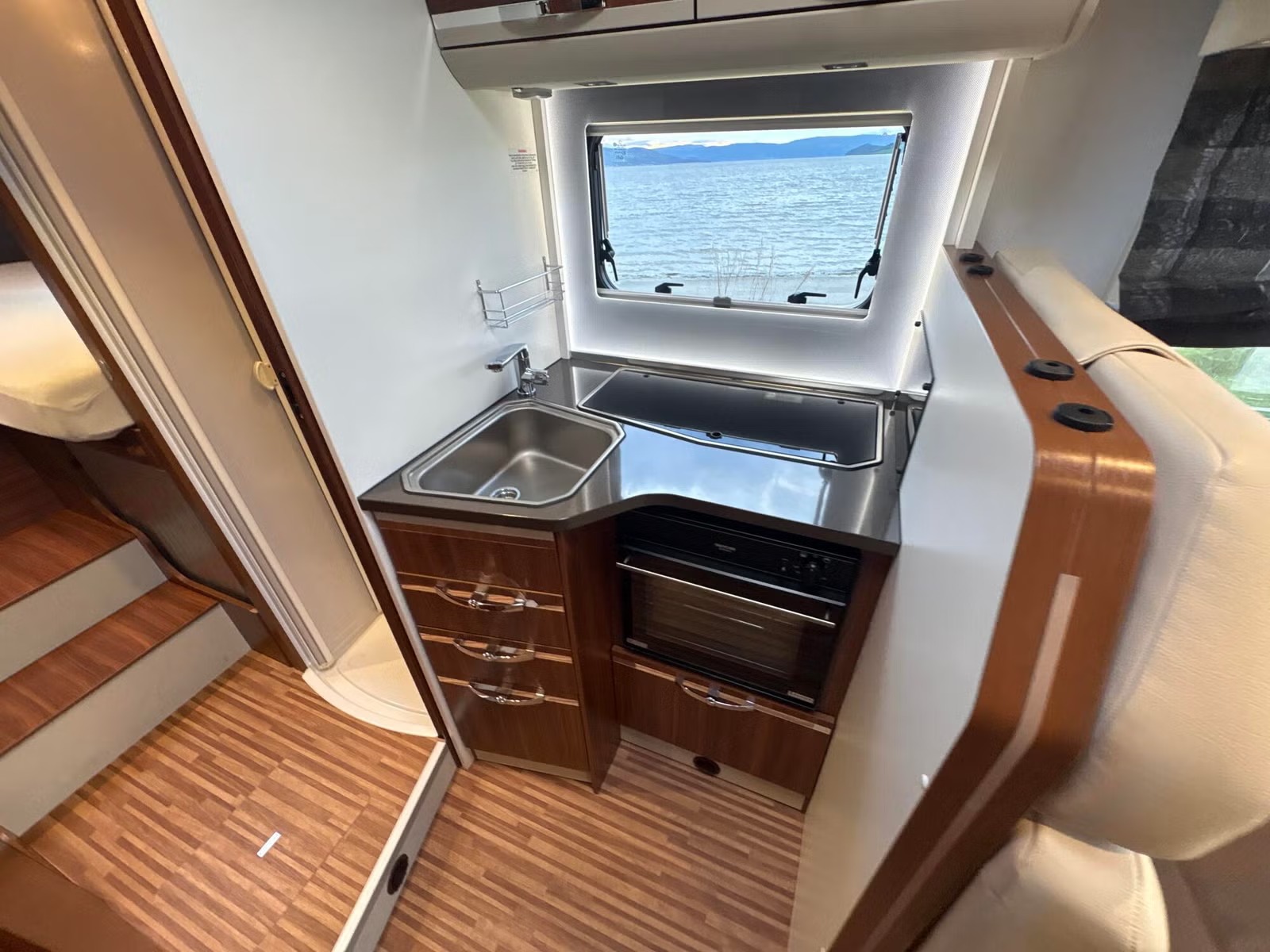 ADRIA MATRIX M 670 SL - Image 11