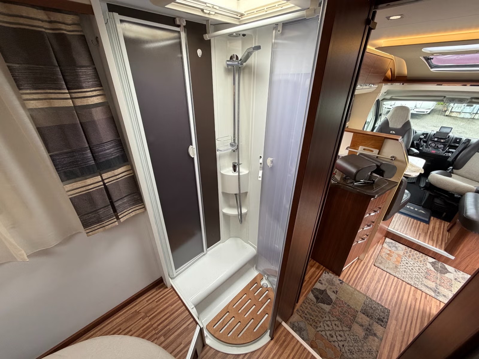 ADRIA CORAL S 690 SC - Image 16