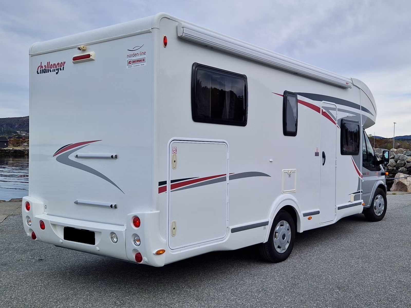 CHALLENGER GENESIS 54 M12 - Image 7