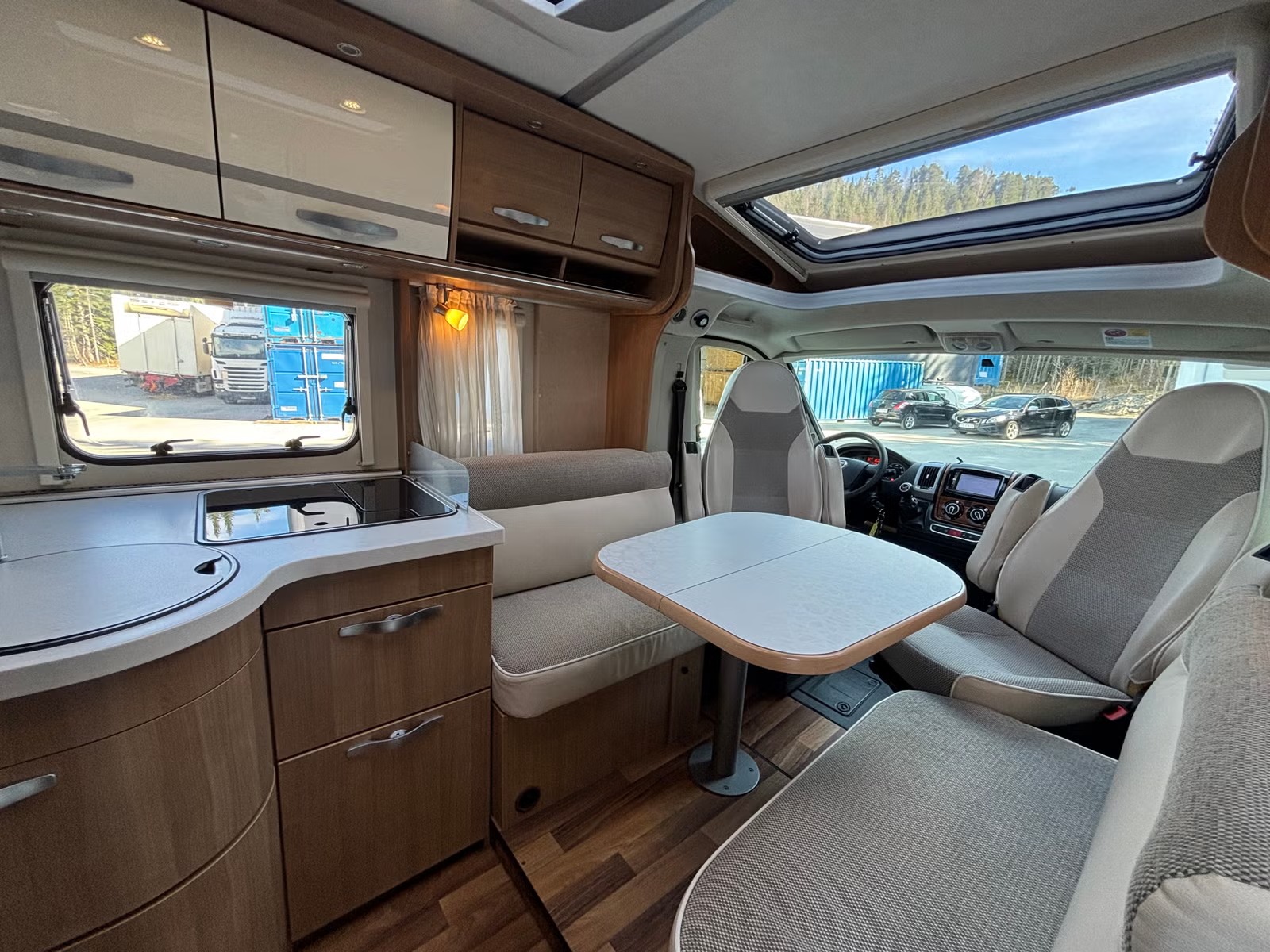 HYMER T 598 PREMIUM 50 EDITION - Image 9