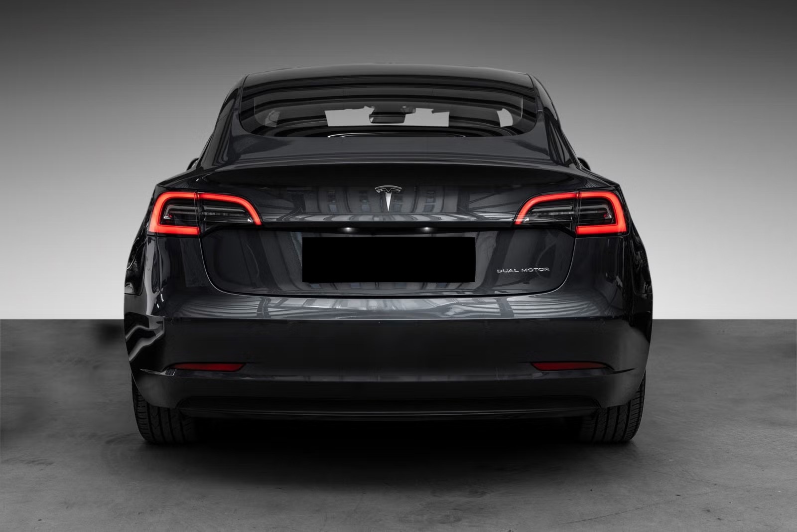 TESLA MODEL 3 LONG RANGE DUAL MOTOR - Image 5