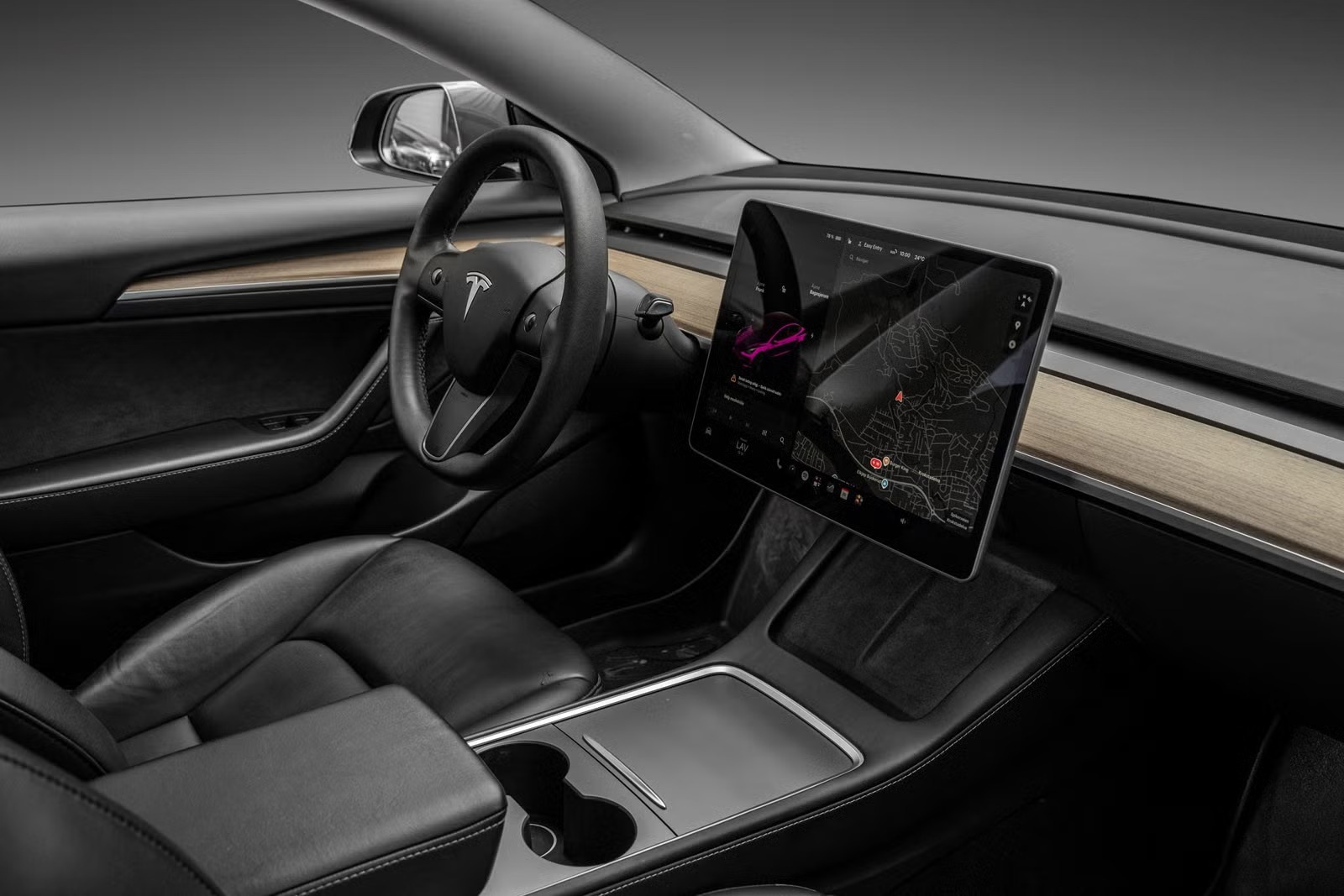 TESLA MODEL 3 LONG RANGE DUAL MOTOR - Image 7