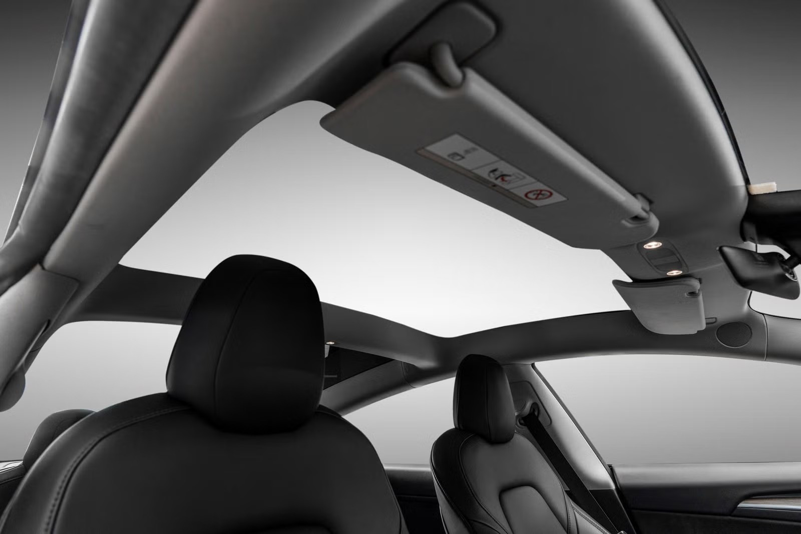TESLA MODEL 3 LONG RANGE DUAL MOTOR - Image 18