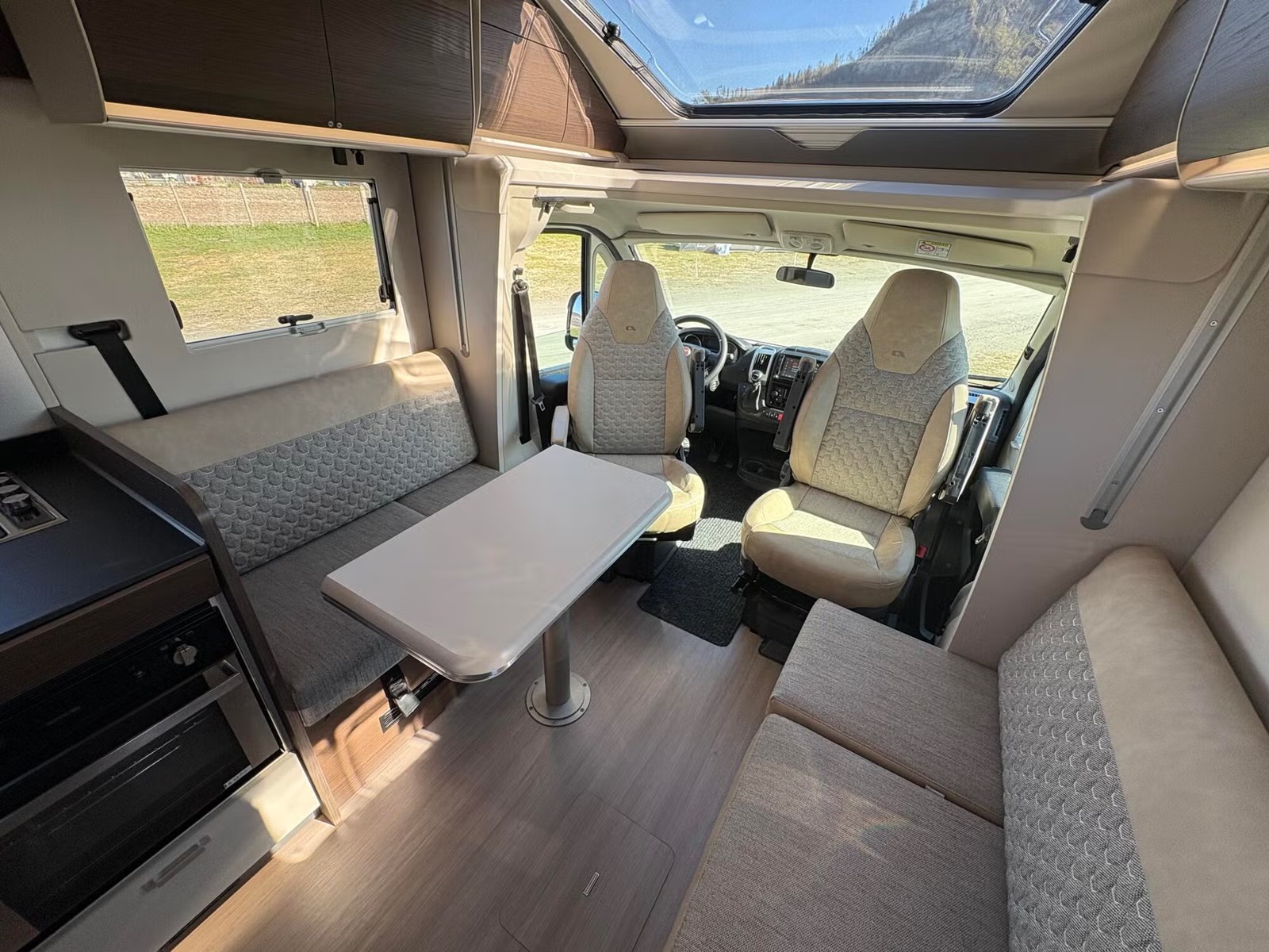 ADRIA MATRIX SUPREME 670 DL - Image 8