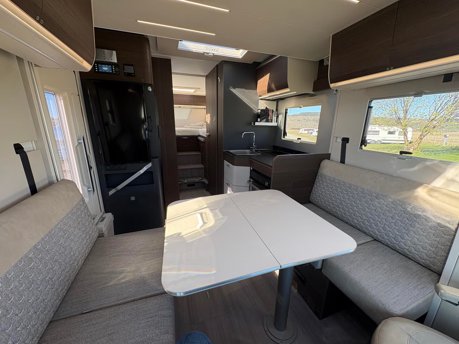 ADRIA MATRIX SUPREME 670 DL - Image 9