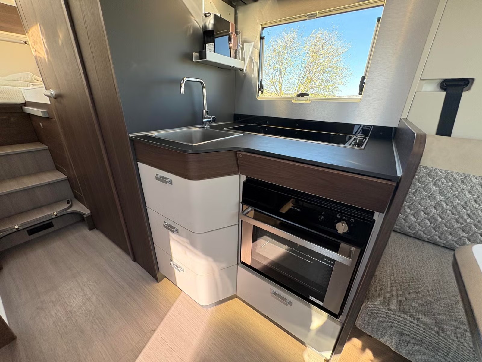 ADRIA MATRIX SUPREME 670 DL - Image 10