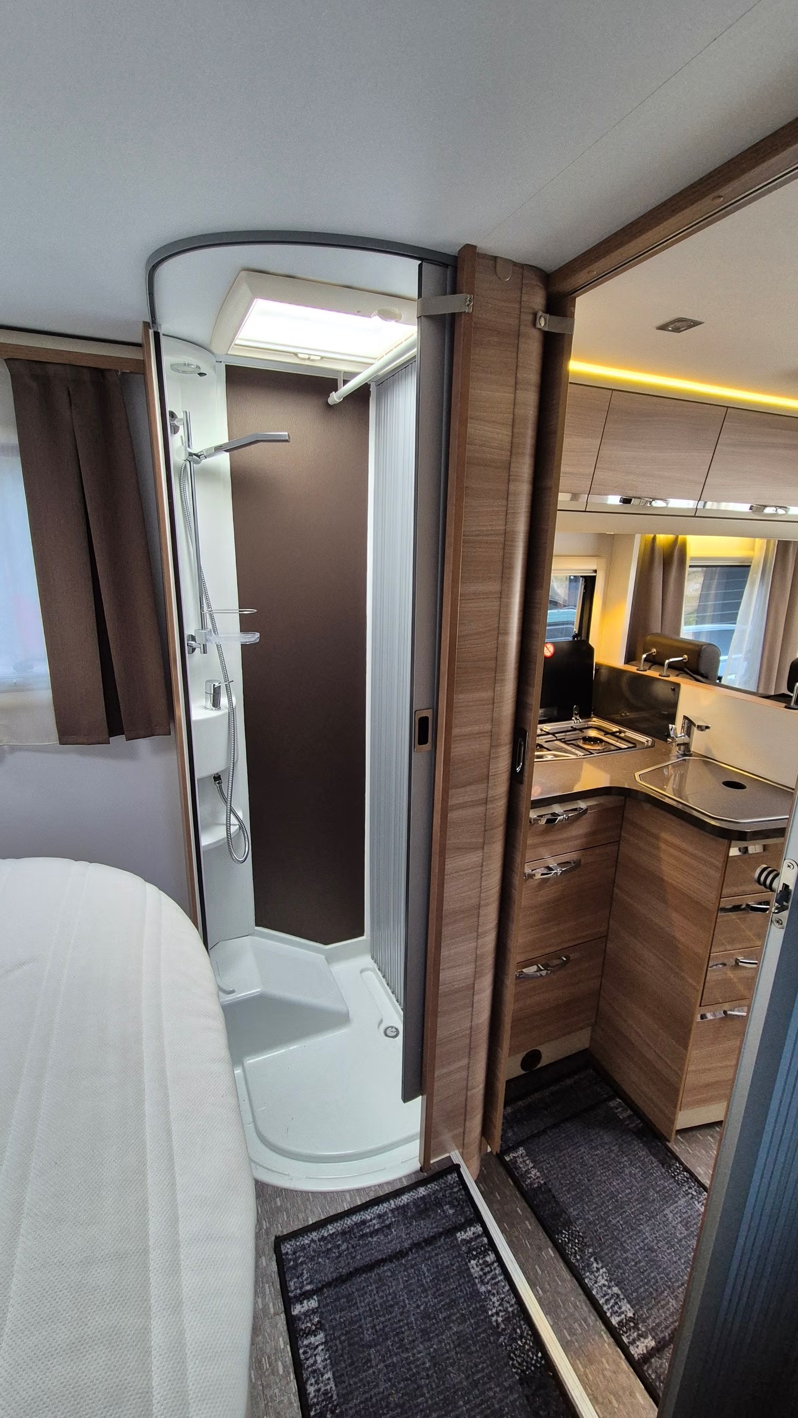 ADRIA SONIC 600 SC - Image 18