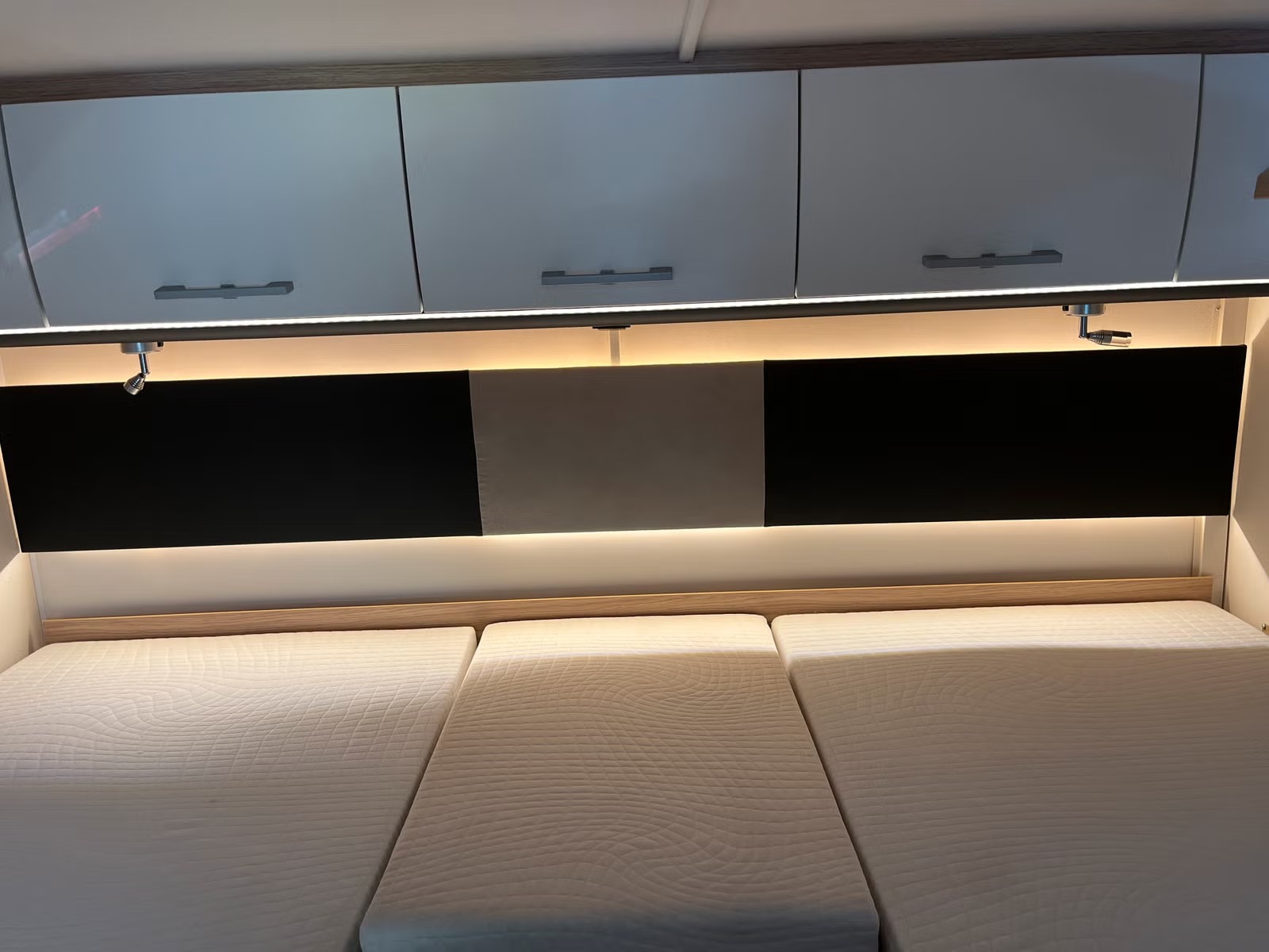 SUNLIGHT T 68 ADVENTURE - Image 17