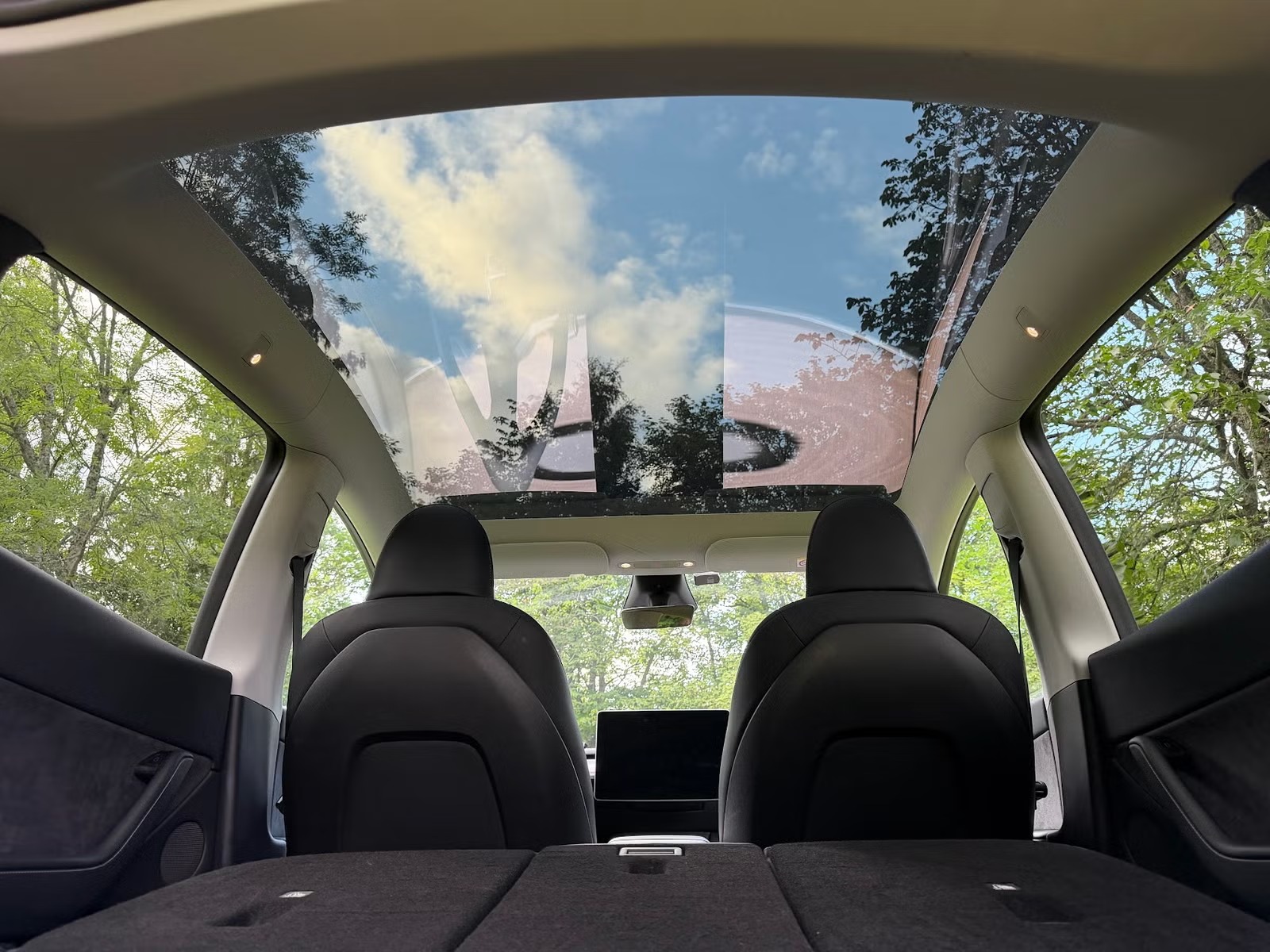 TESLA MODEL Y GRANDE AUTONOMIE ( LONG RANGE AWD ) - Image 8