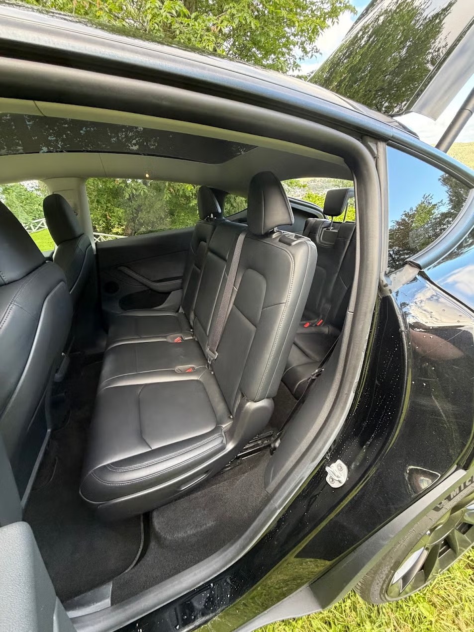 TESLA MODEL Y GRANDE AUTONOMIE ( LONG RANGE AWD ) - Image 12
