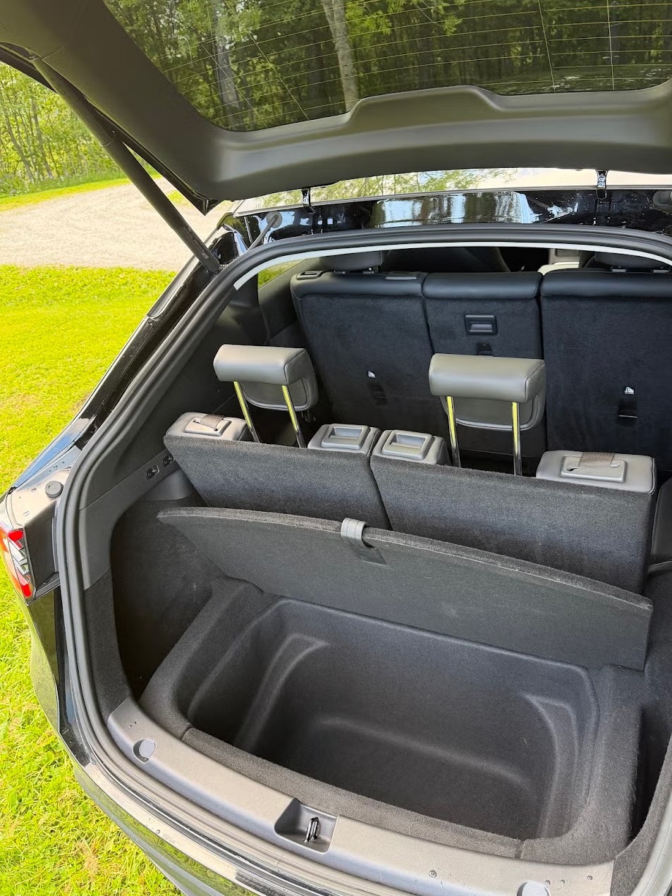 TESLA MODEL Y GRANDE AUTONOMIE ( LONG RANGE AWD ) - Image 13