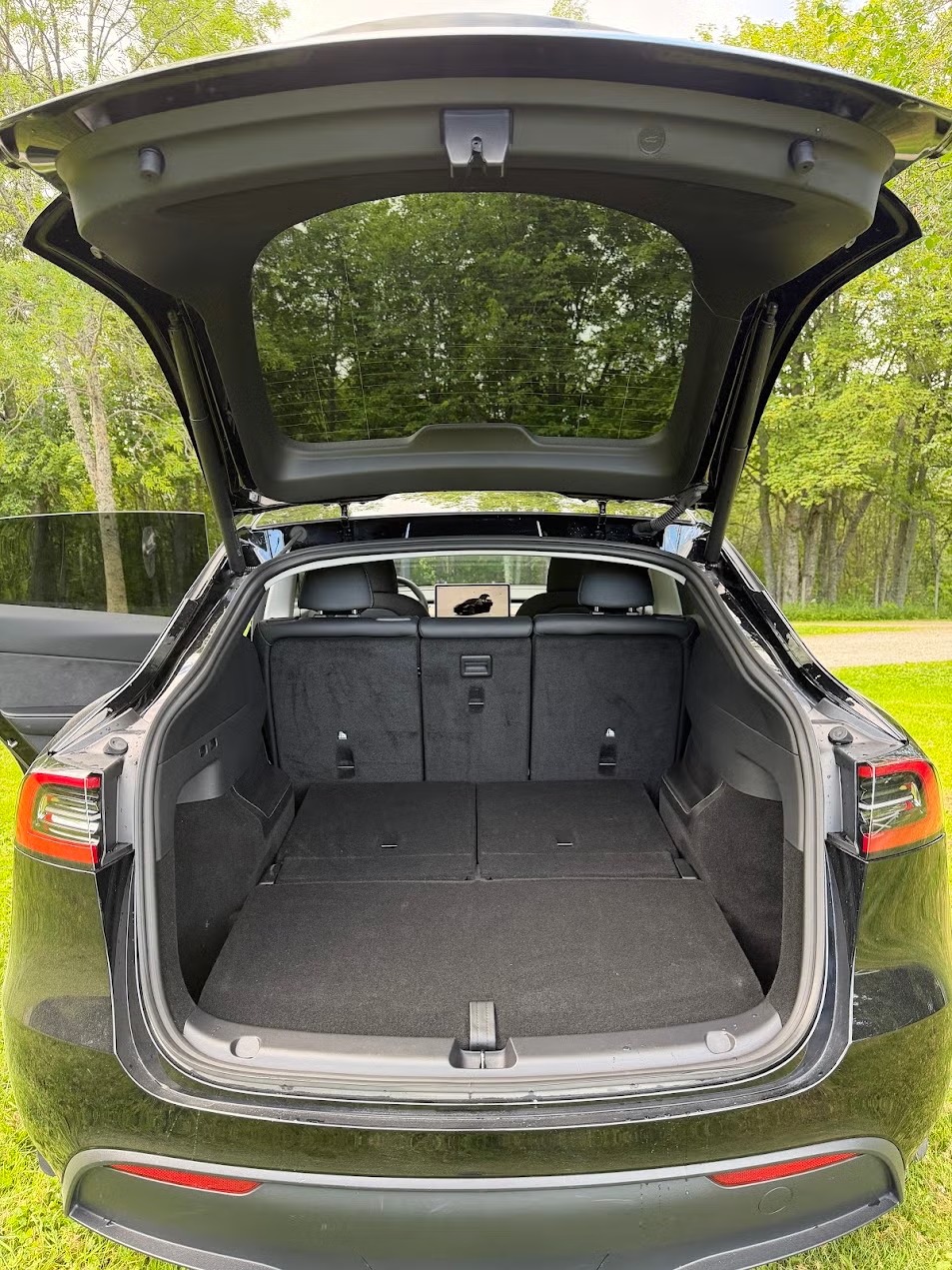 TESLA MODEL Y GRANDE AUTONOMIE ( LONG RANGE AWD ) - Image 15