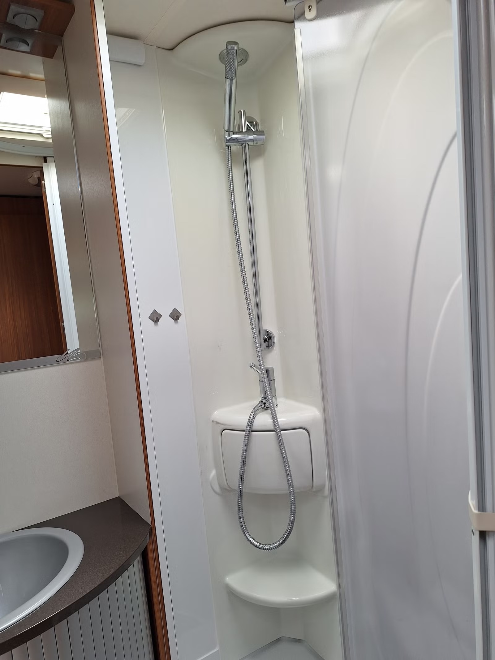ADRIA CORAL S 670 SL - Image 14