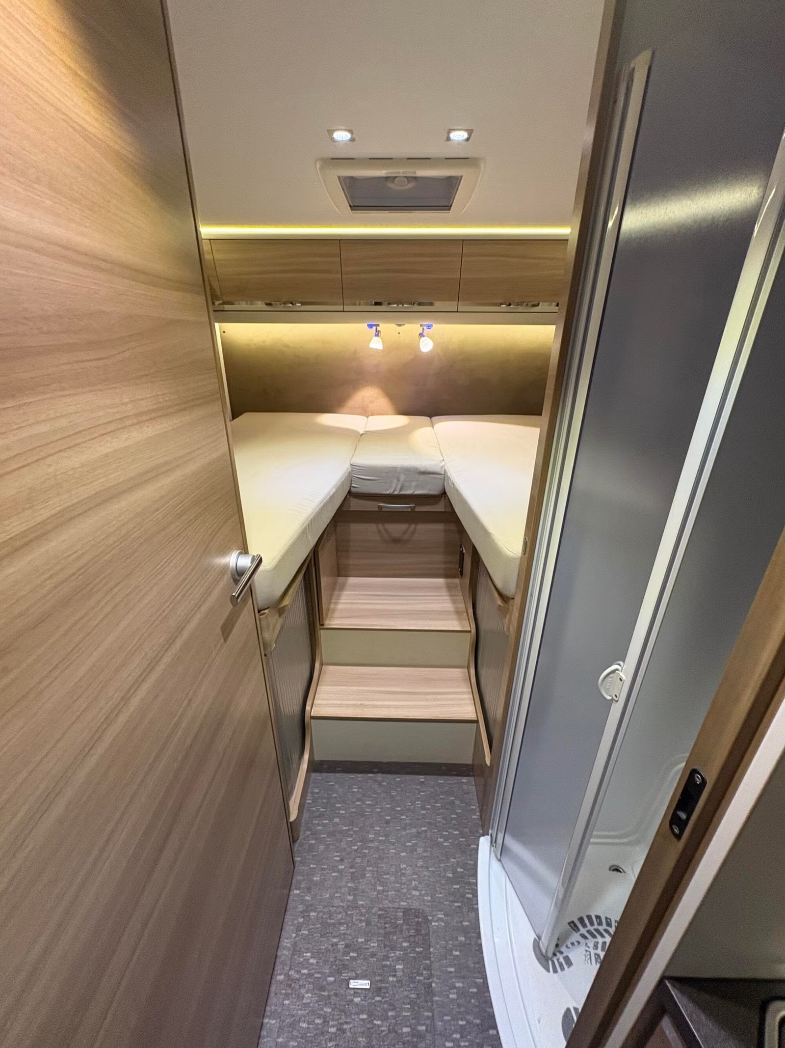 ADRIA MATRIX AXESS M 670SL - Image 16