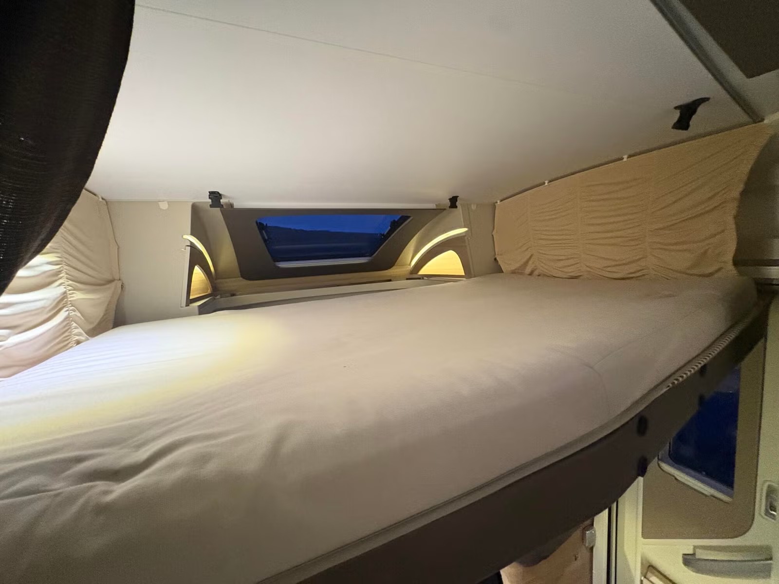 ADRIA MATRIX AXESS M 670SL - Image 17